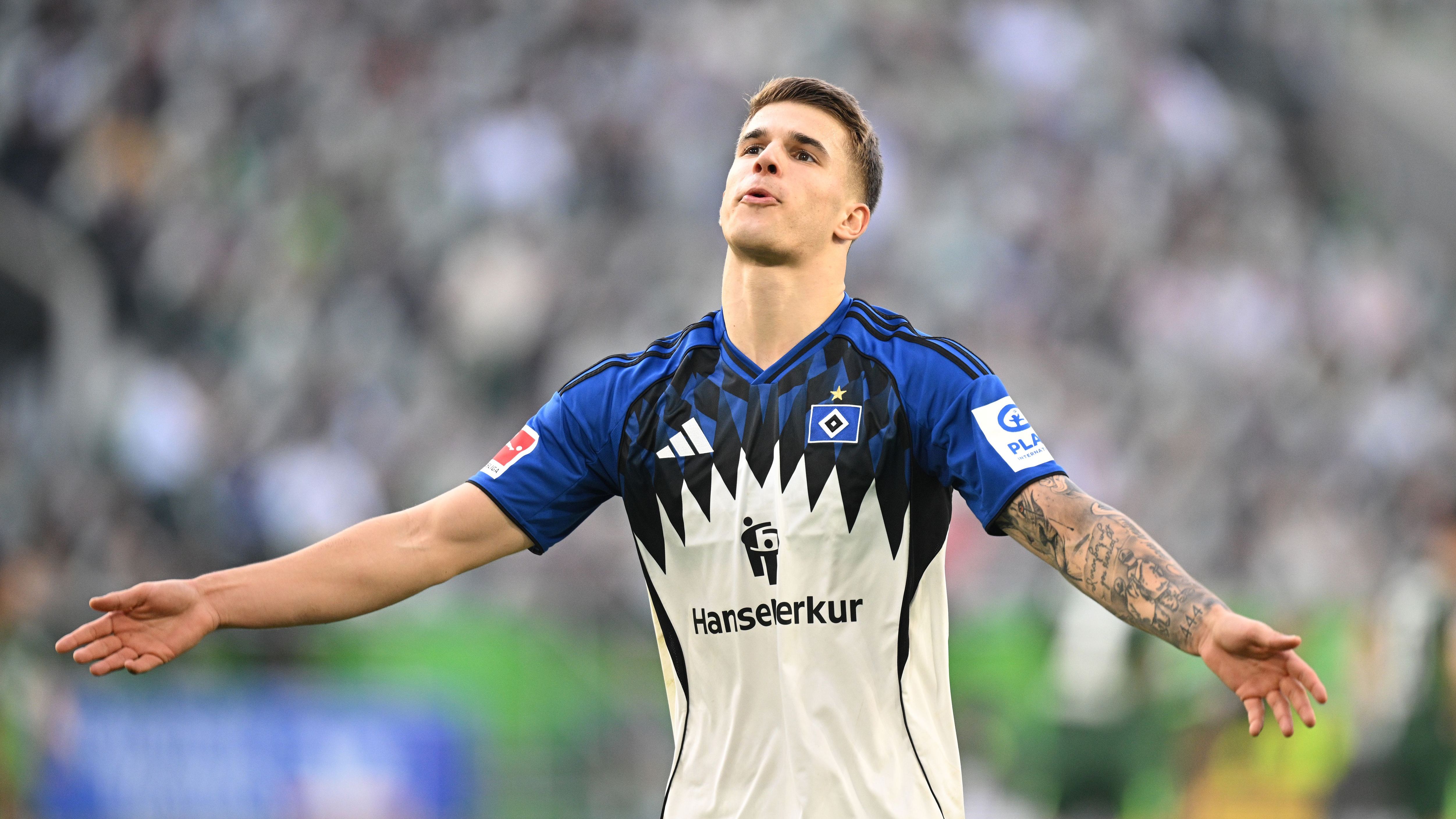 VfL Wolfsburg v Hamburger SV - Bundesliga