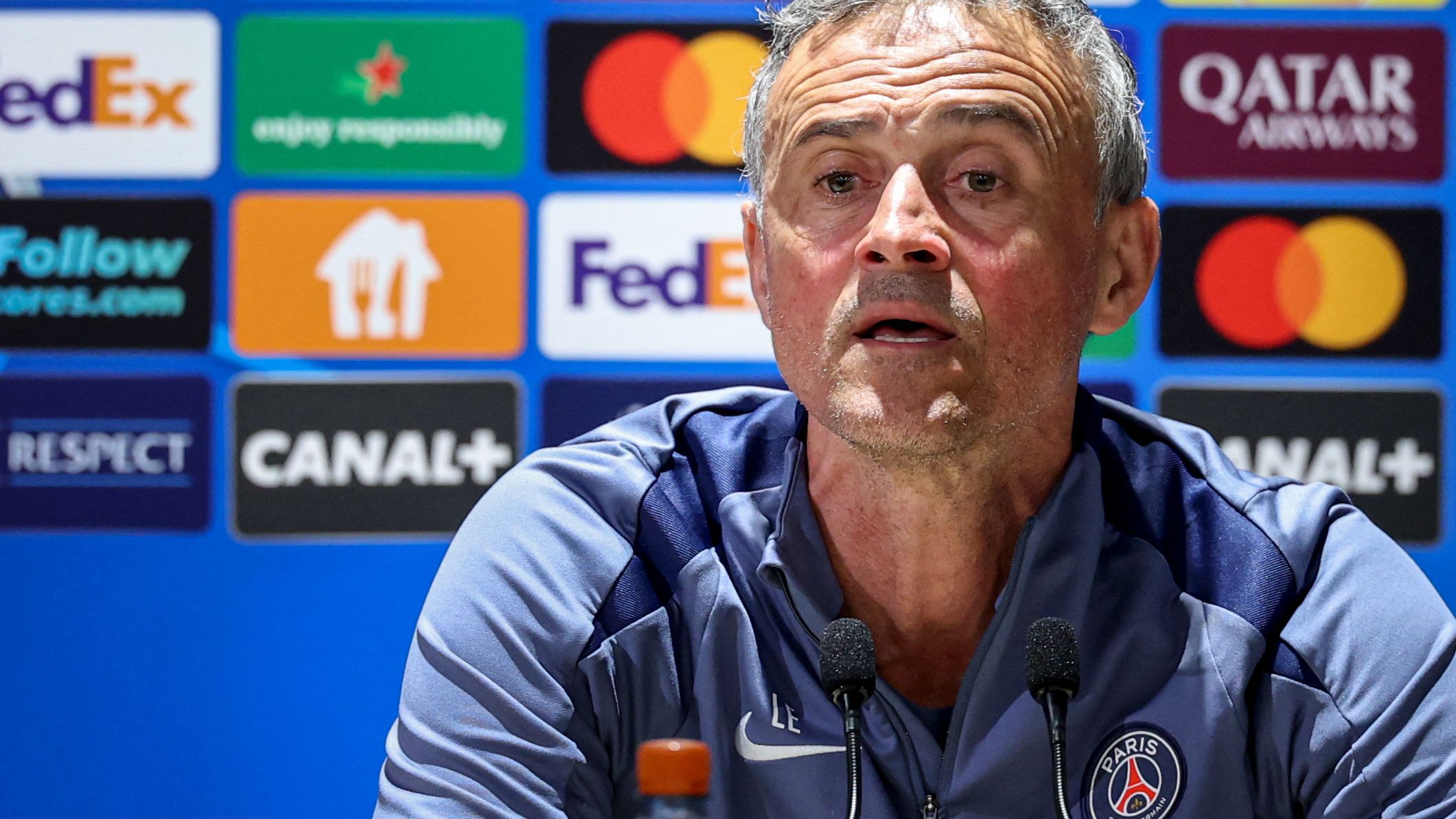 FBL-EUR-C1-PSG-PRESSER
