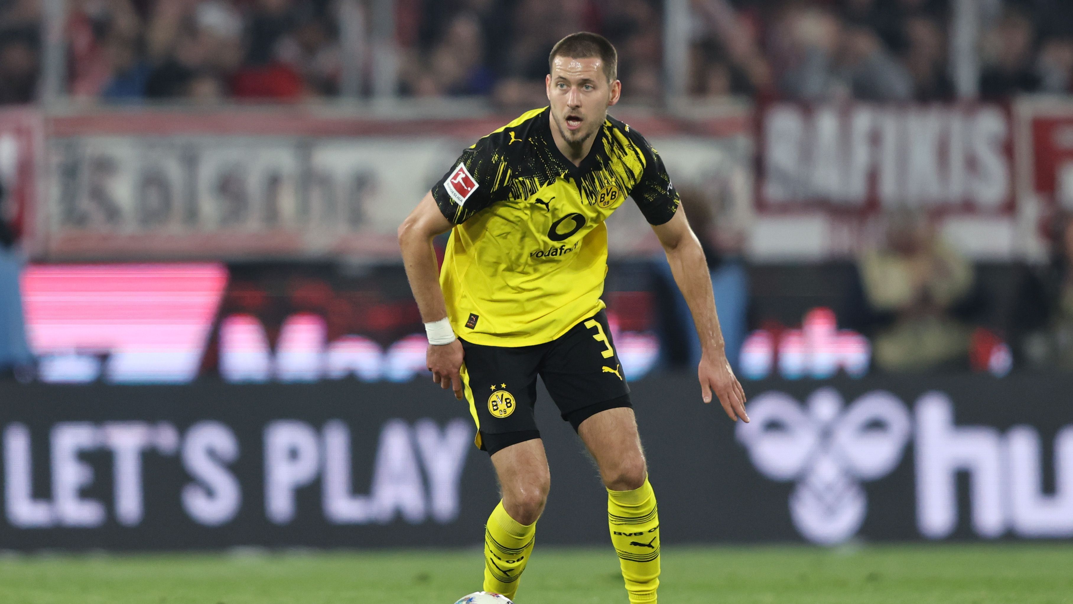 1. FC Köln v Borussia Dortmund - Bundesliga