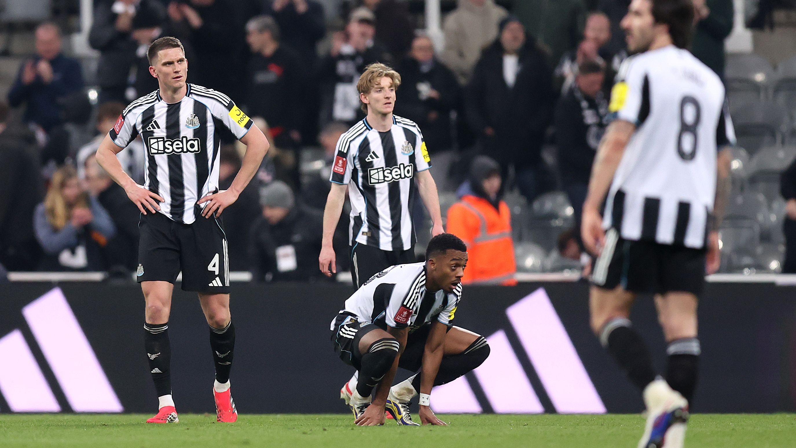 Newcastle United v Manchester City - Emirates FA Cup Fifth Round