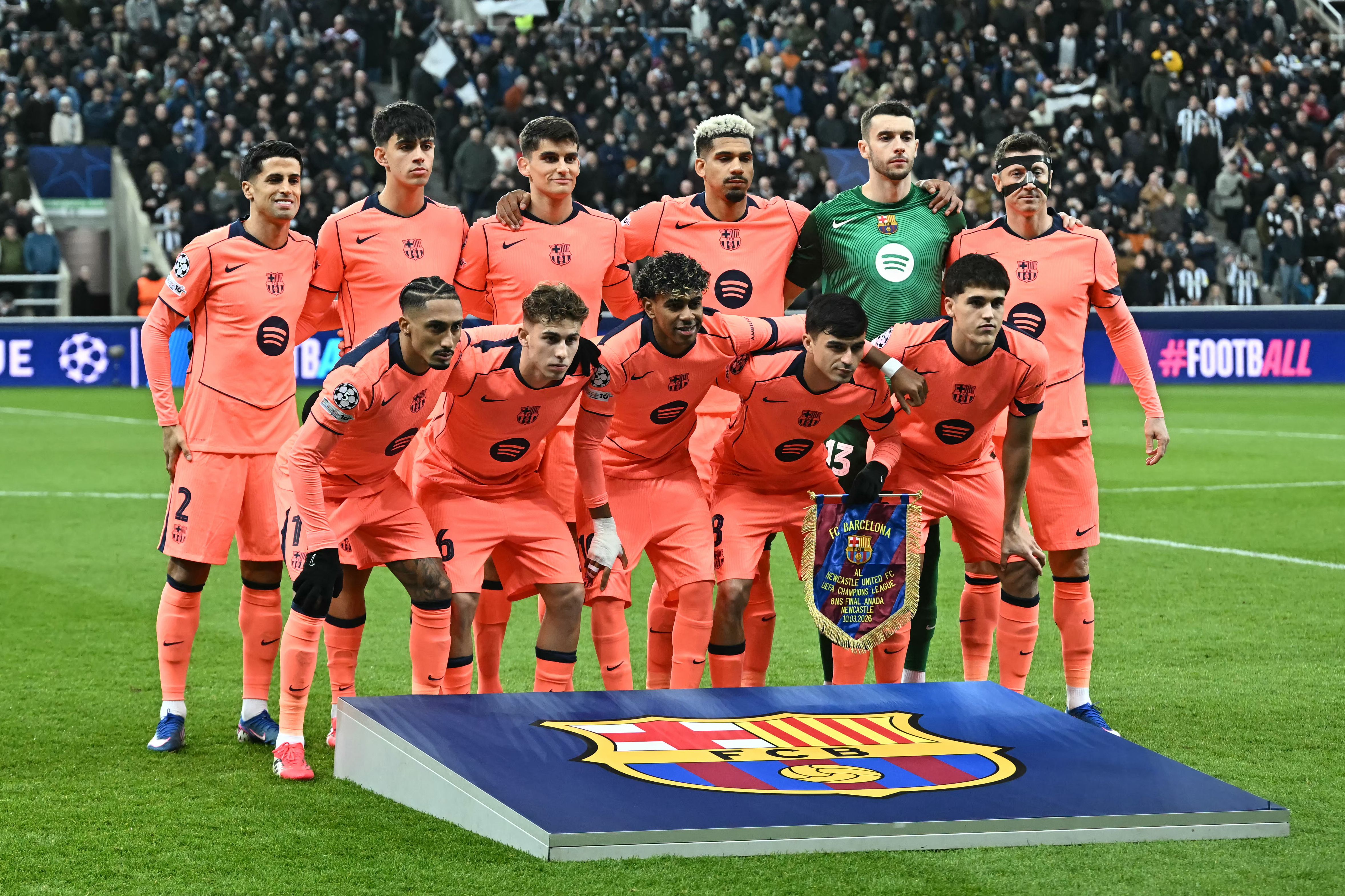 FBL-EUR-C1-NEWCASTLE-BARCELONA