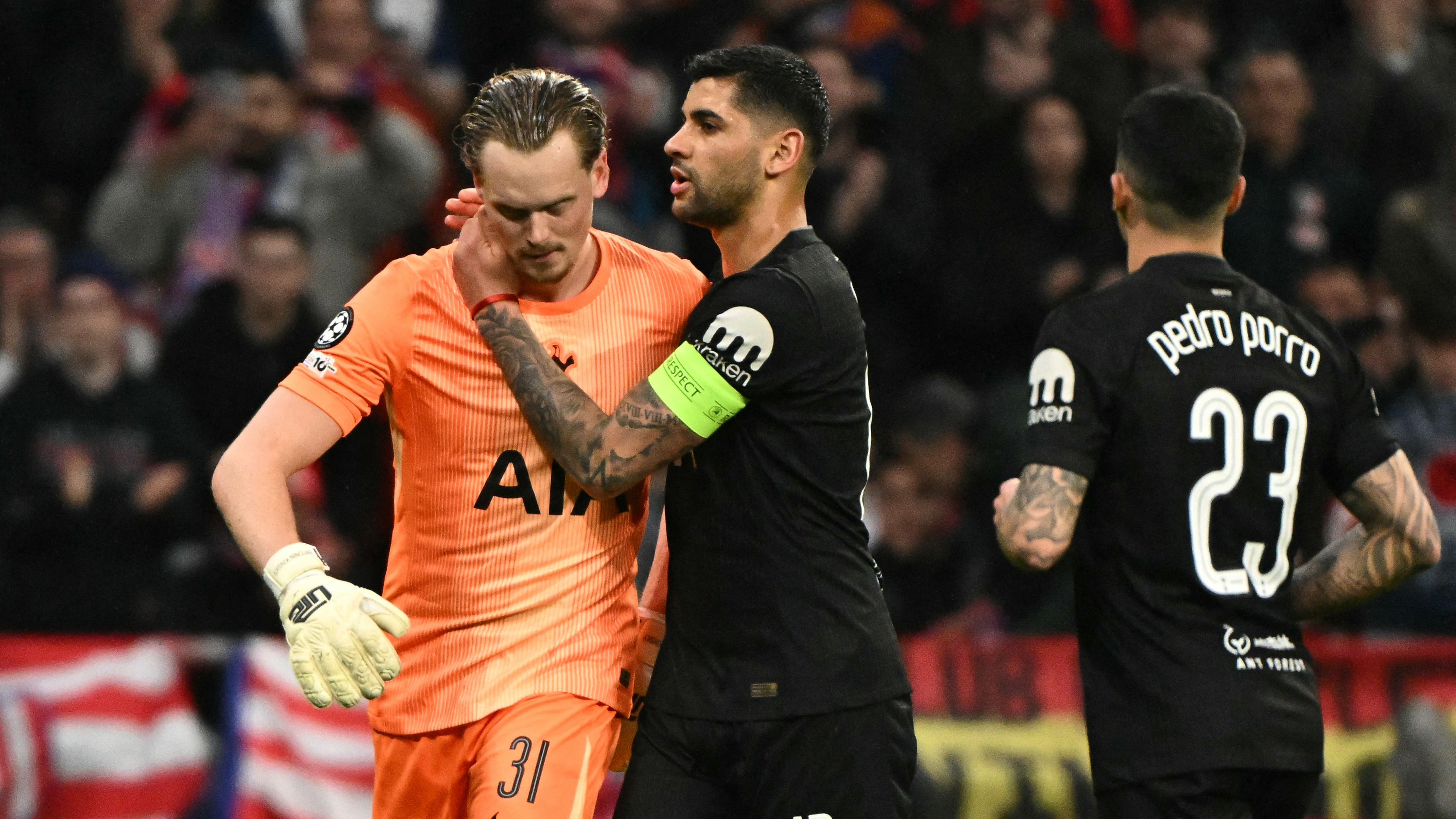 FBL-EUR-C1-ATLETICO MADRID-TOTTENHAM