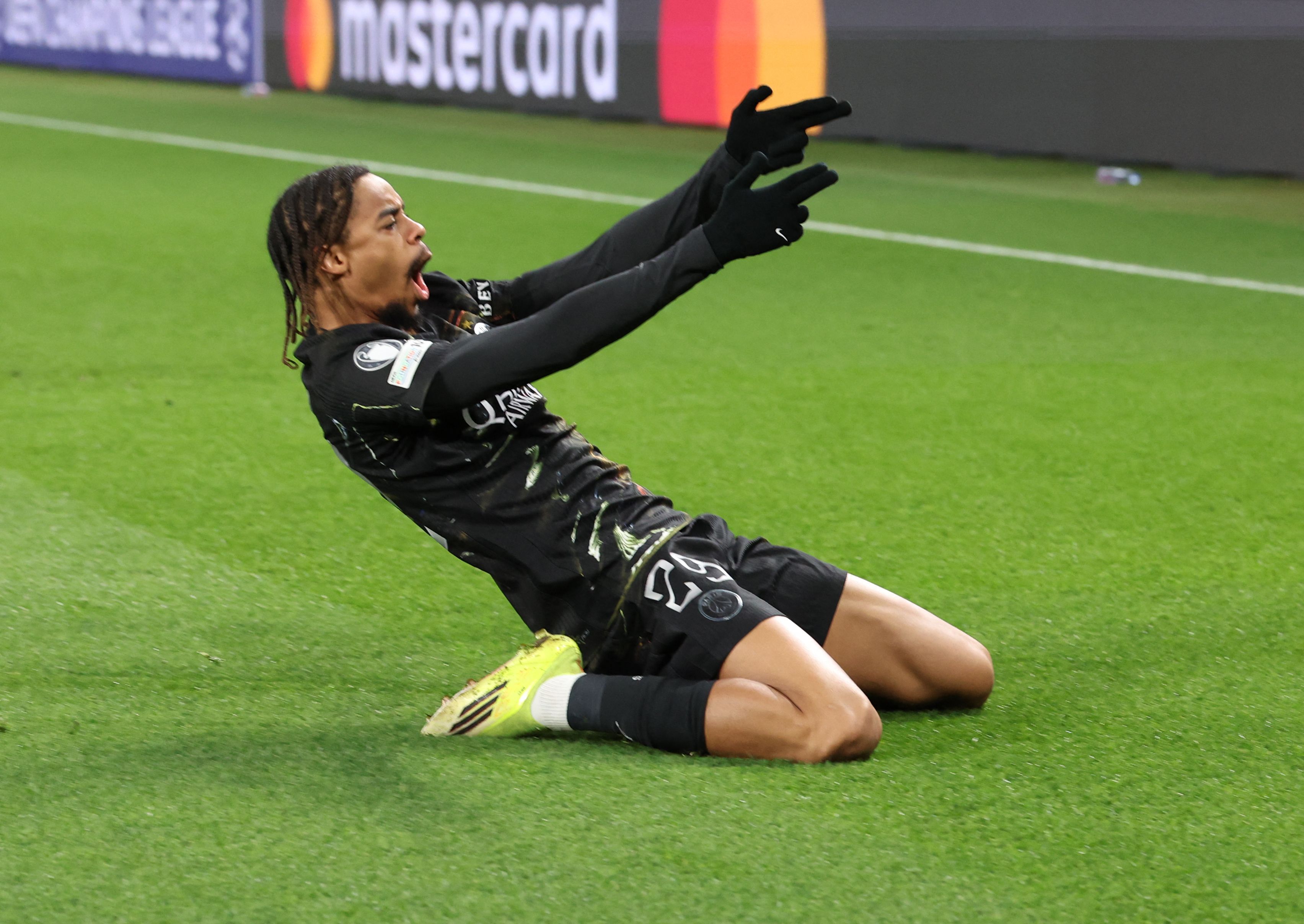 FBL-EUR-C1-PSG-CHELSEA
