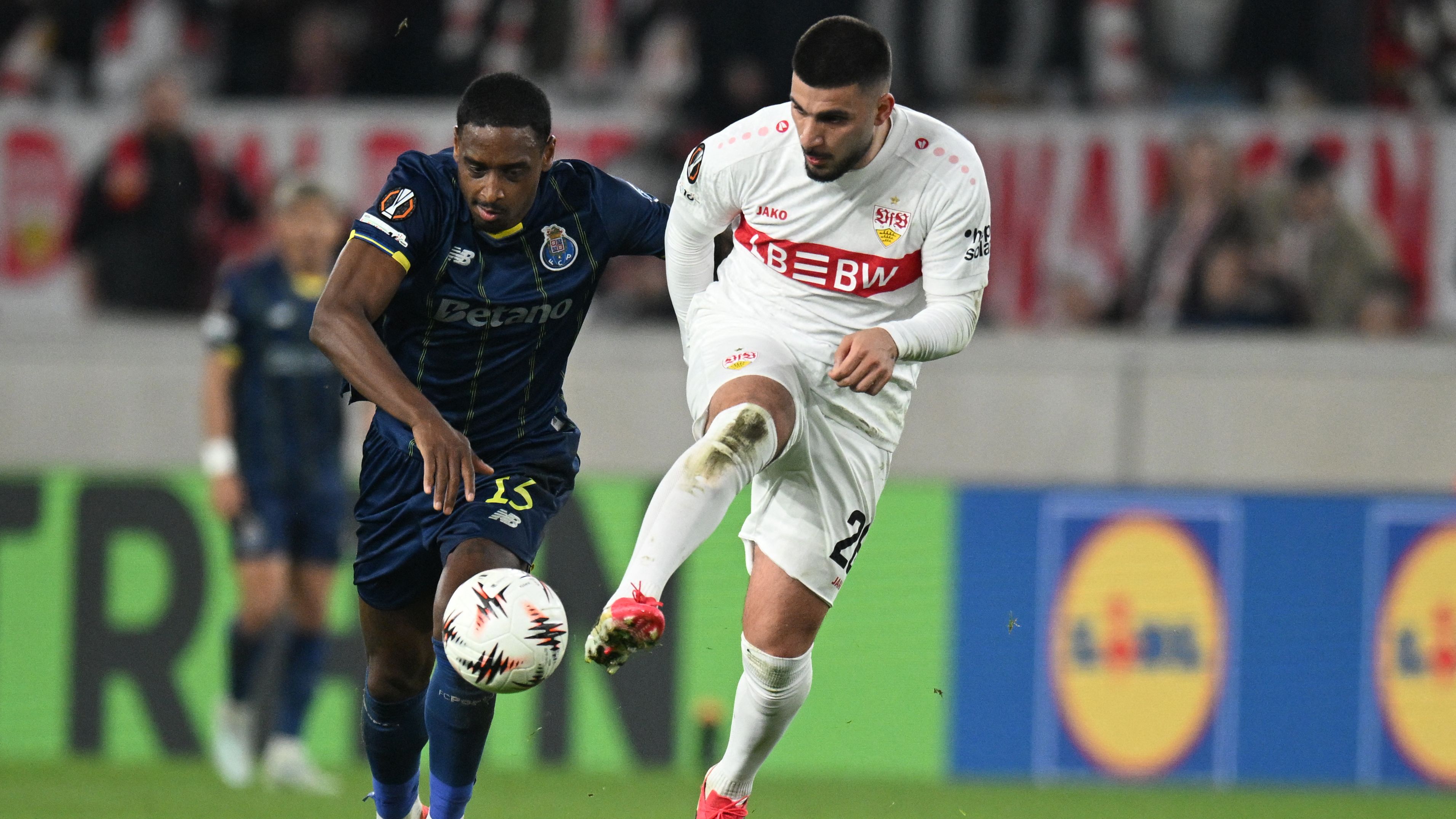 FBL-EUR-C3-STUTTGART-PORTO