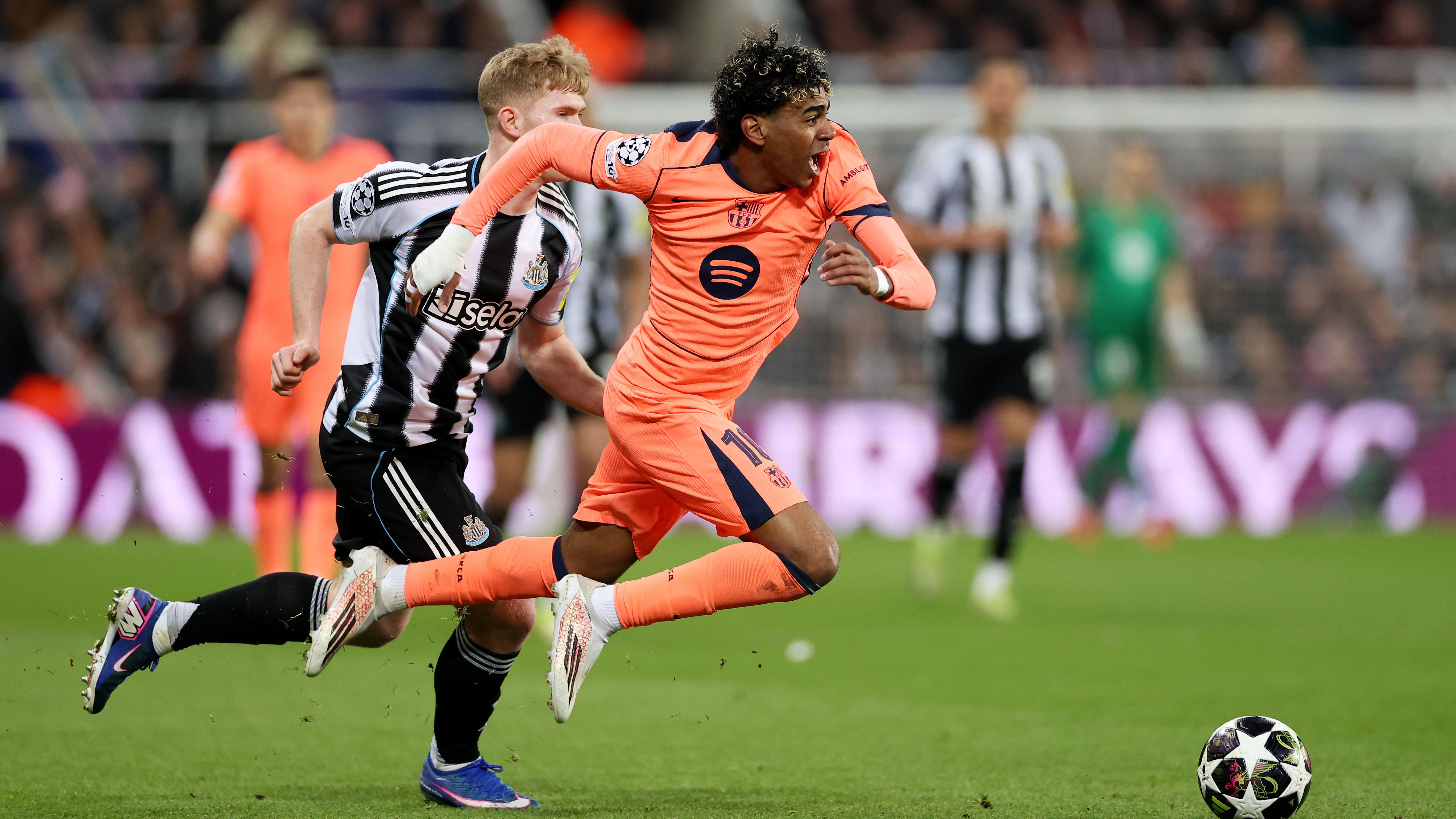 Newcastle United FC v FC Barcelona - UEFA Champions League 2025/26 Round of 16 First Leg