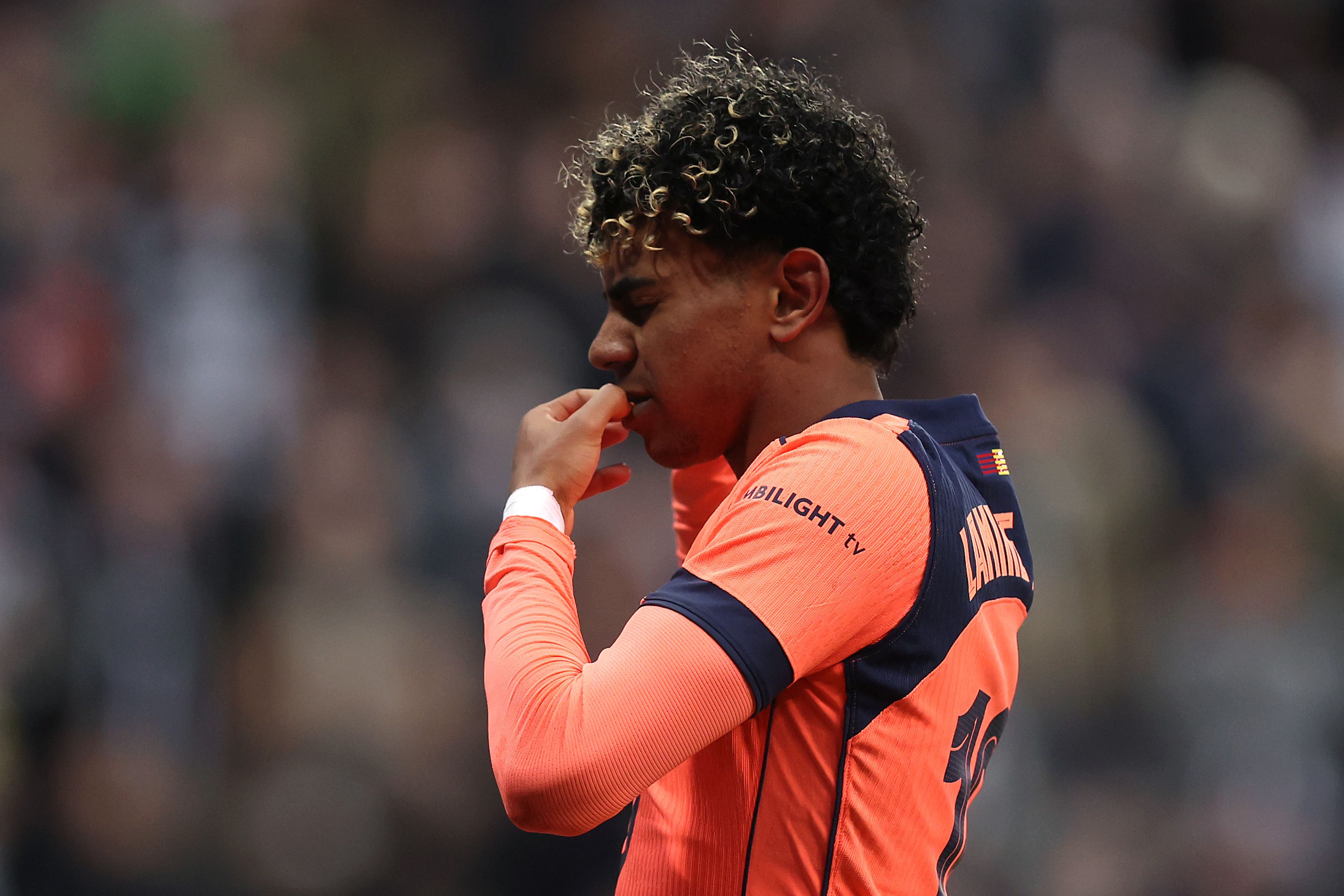 Newcastle United FC v FC Barcelona - UEFA Champions League 2025/26 Round of 16 First Leg