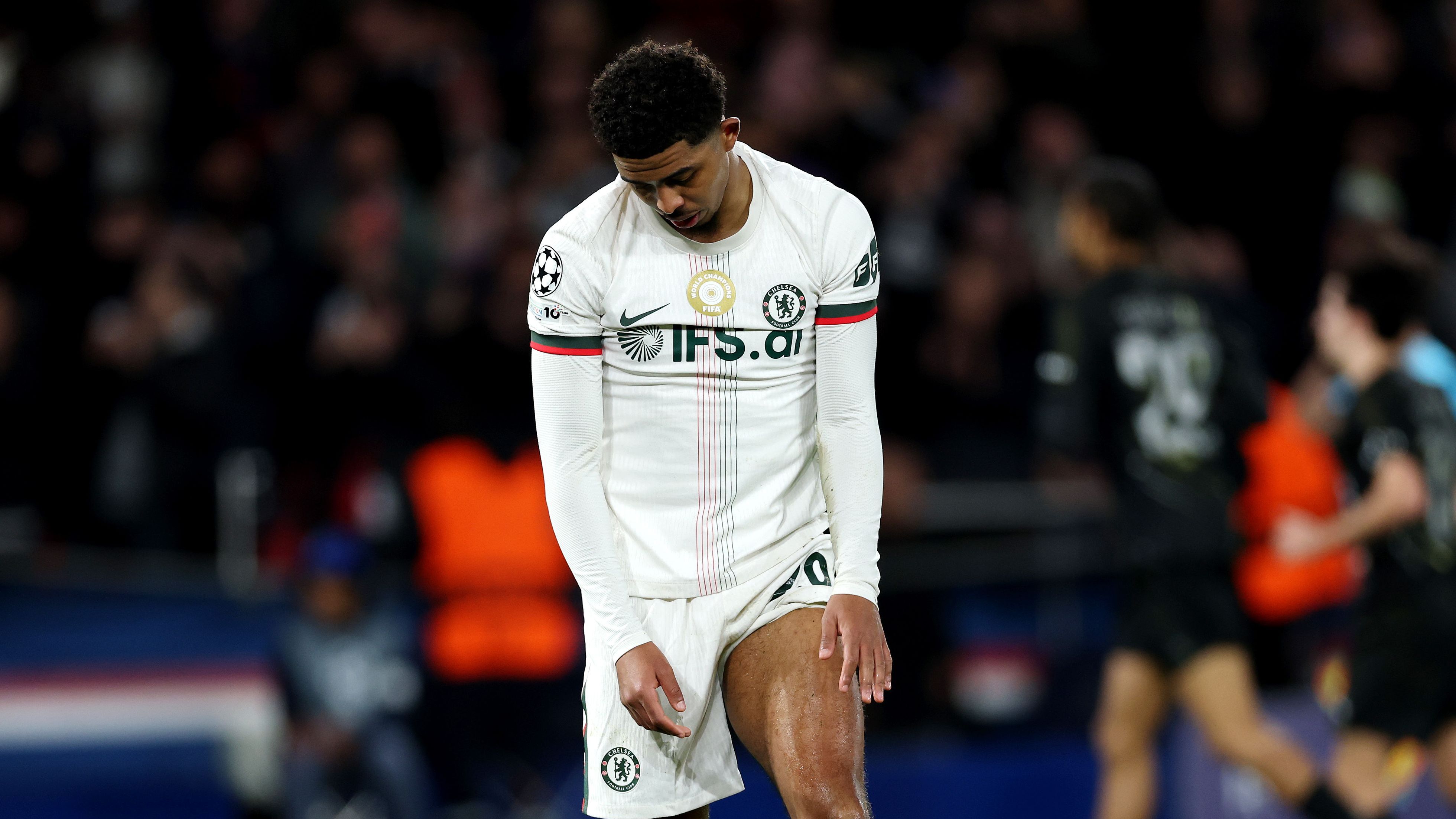 Paris Saint-Germain FC v Chelsea FC - UEFA Champions League 2025/26 Round of 16 First Leg
