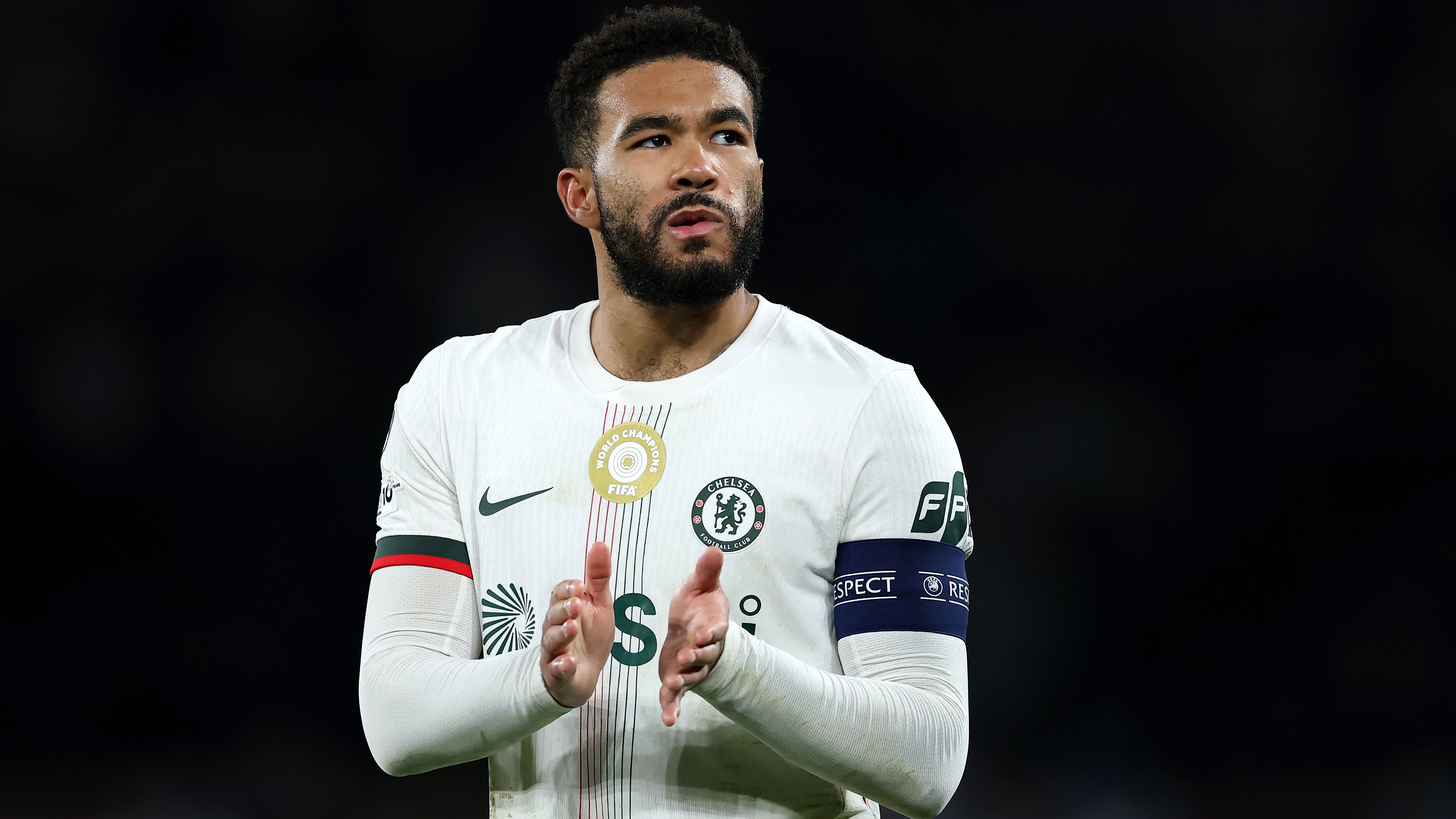 Paris Saint-Germain FC v Chelsea FC - UEFA Champions League 2025/26 Round of 16 First Leg