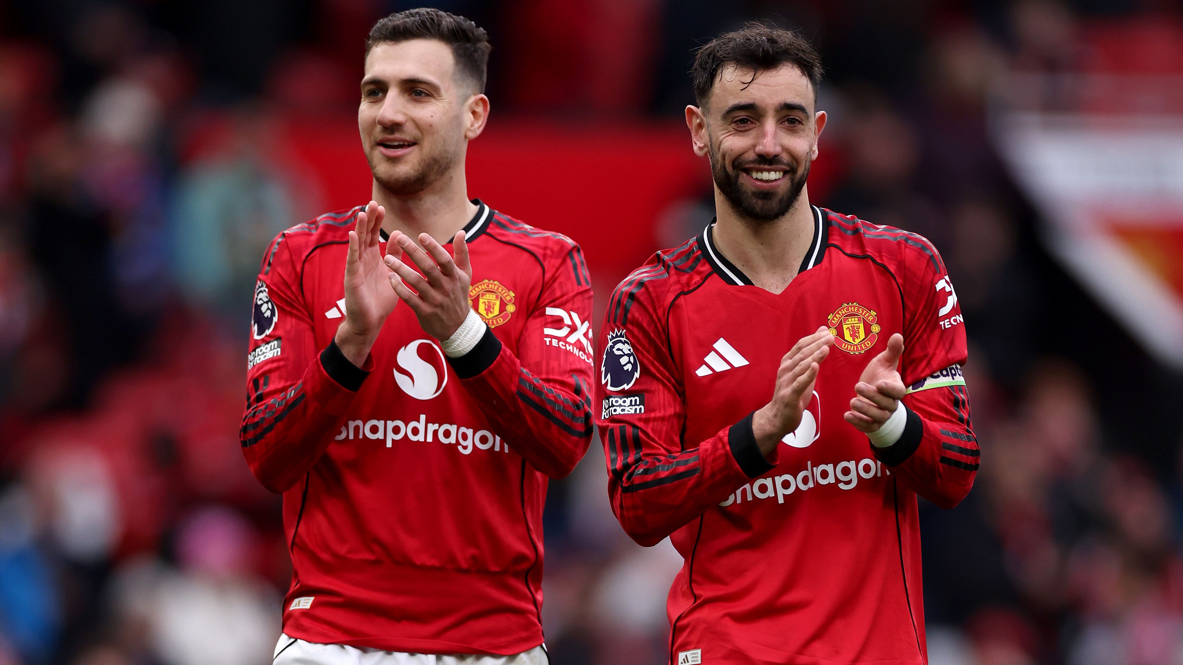 Manchester United v Aston Villa - Premier League