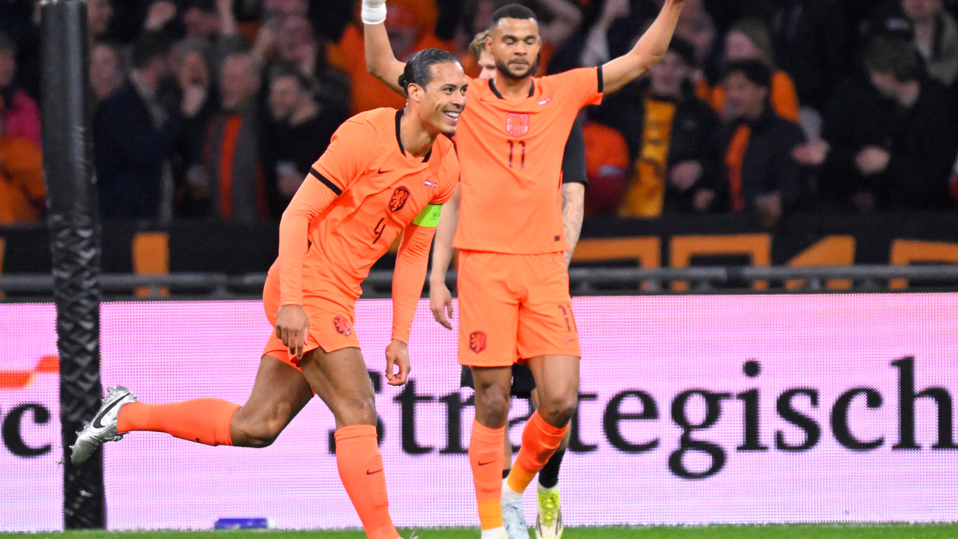 TOPSHOT-FBL-FRIENDLY-NED-NOR