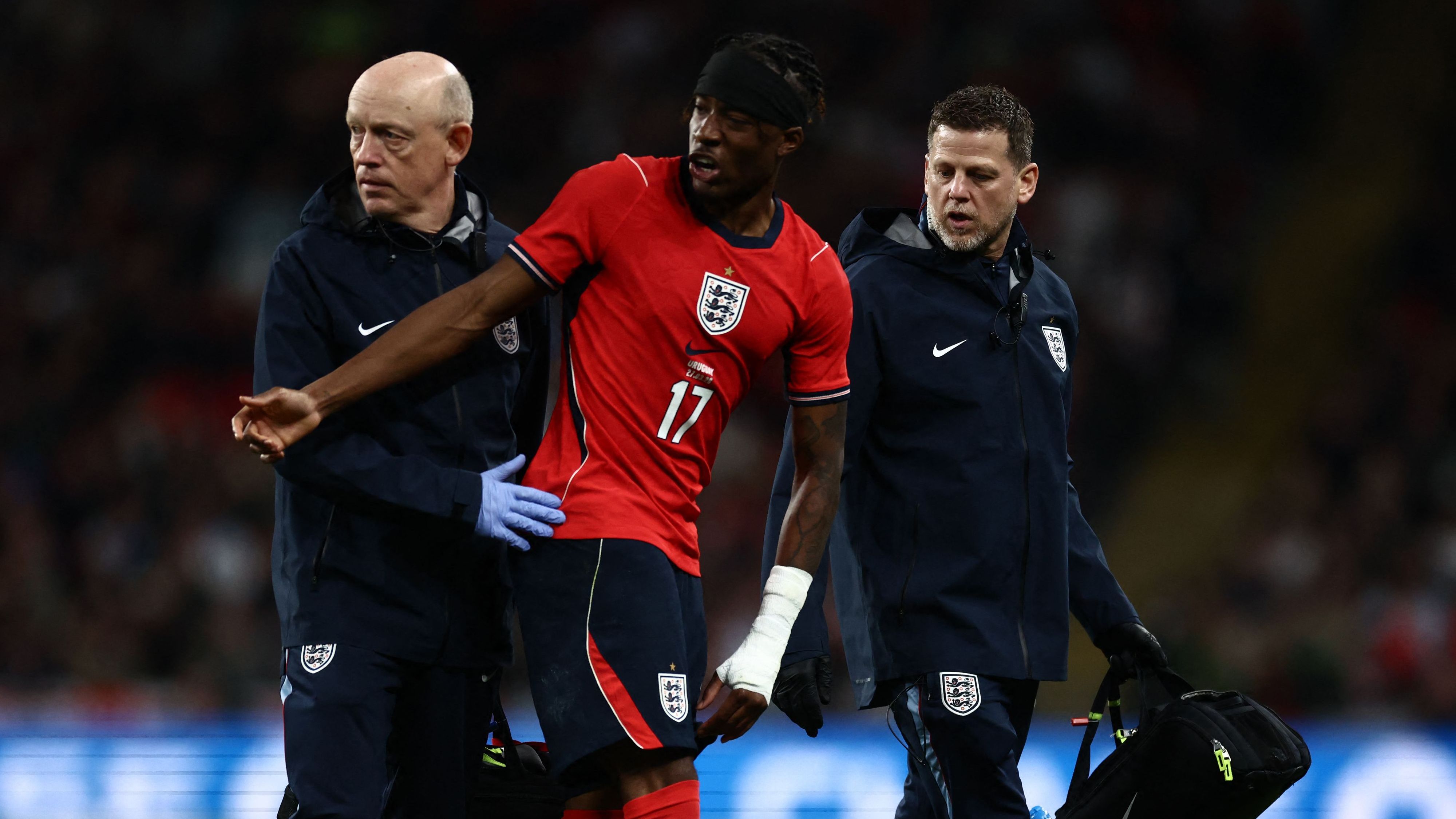 FBL-WC-FRIENDLY-ENG-URU