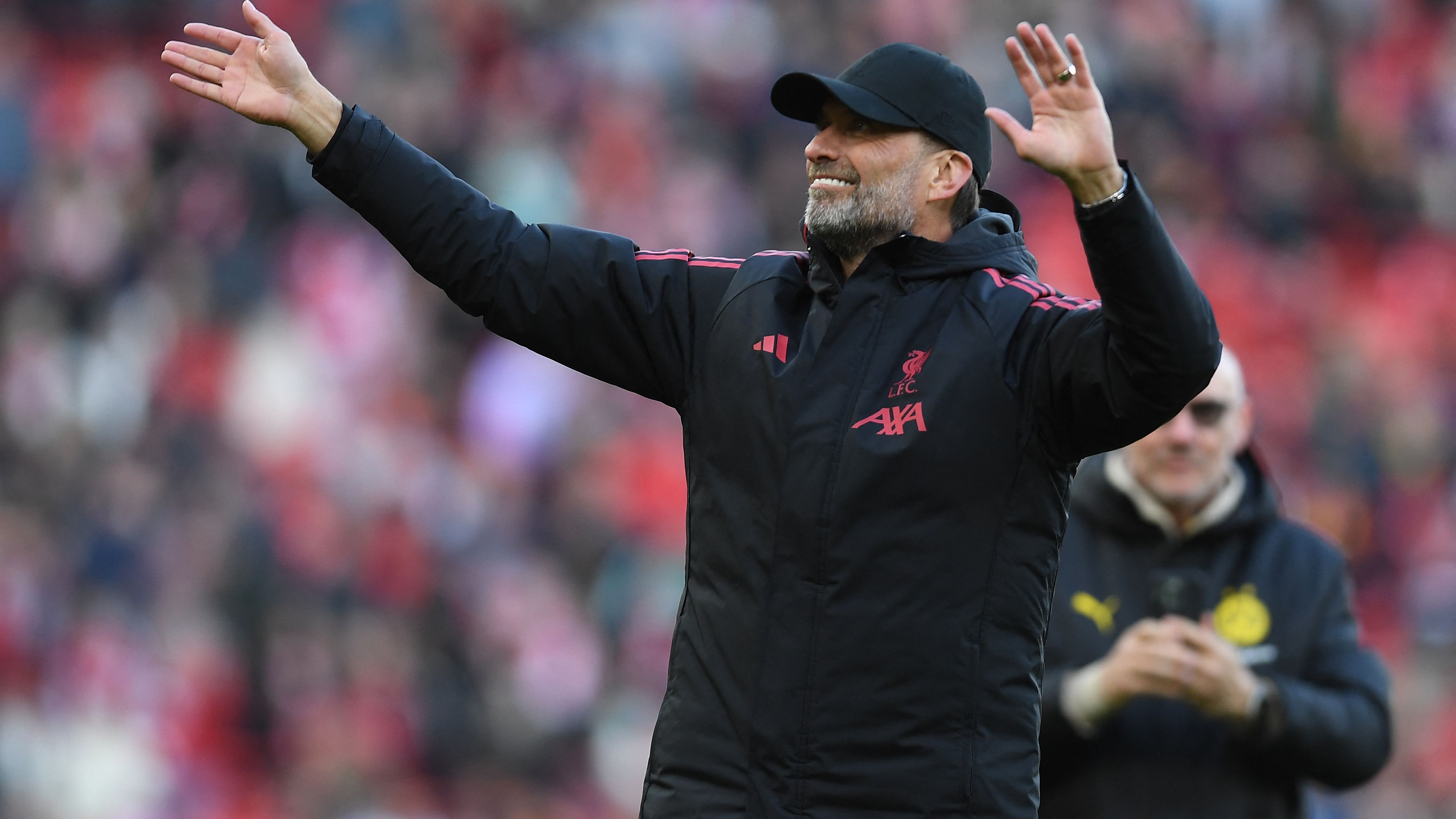 FBL-ENG-GER-LEGENDS-LIVERPOOL-DORTMUND