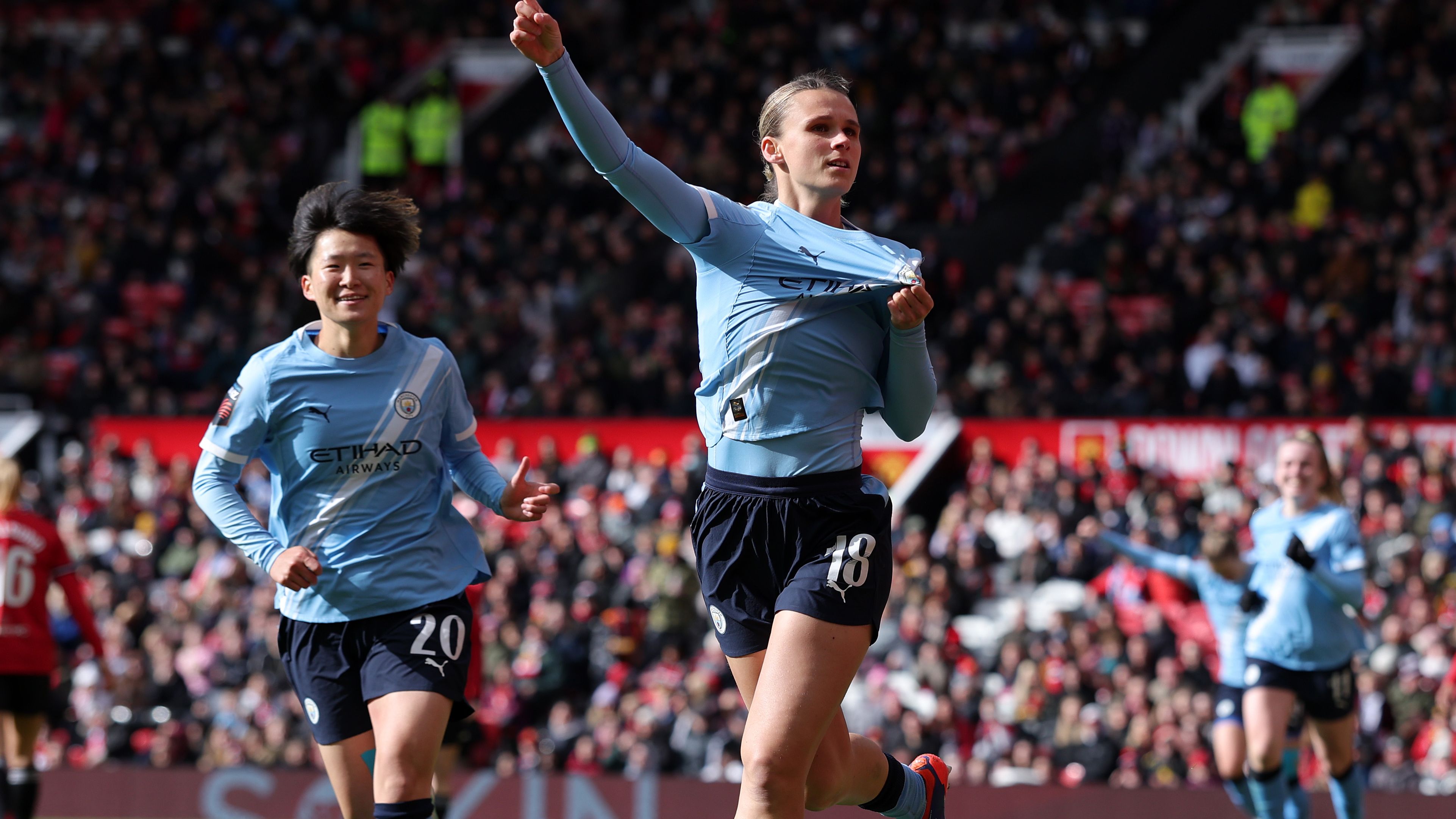 Manchester United v Manchester City - Barclays Women's Super League
