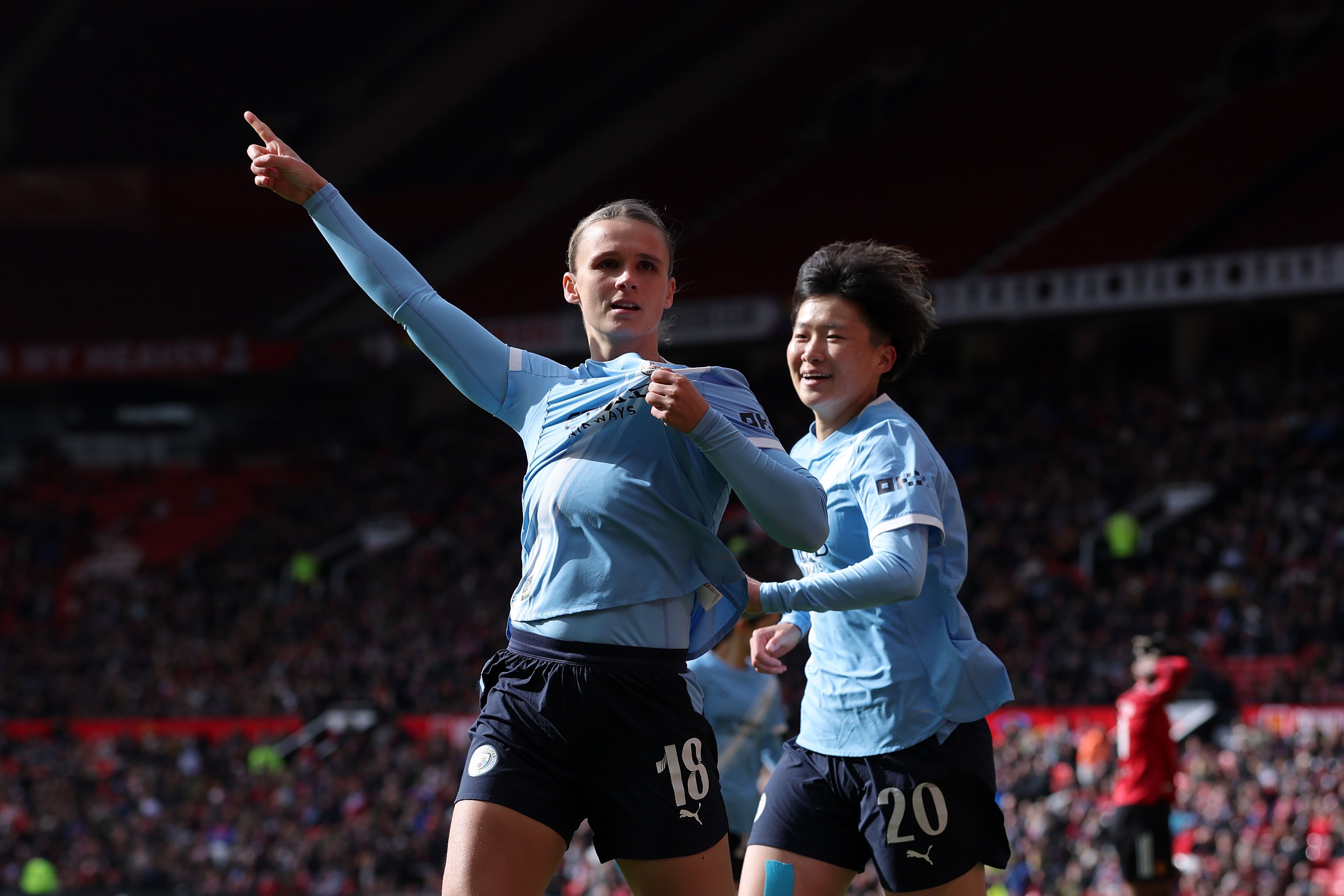 Manchester United v Manchester City - Barclays Women's Super League