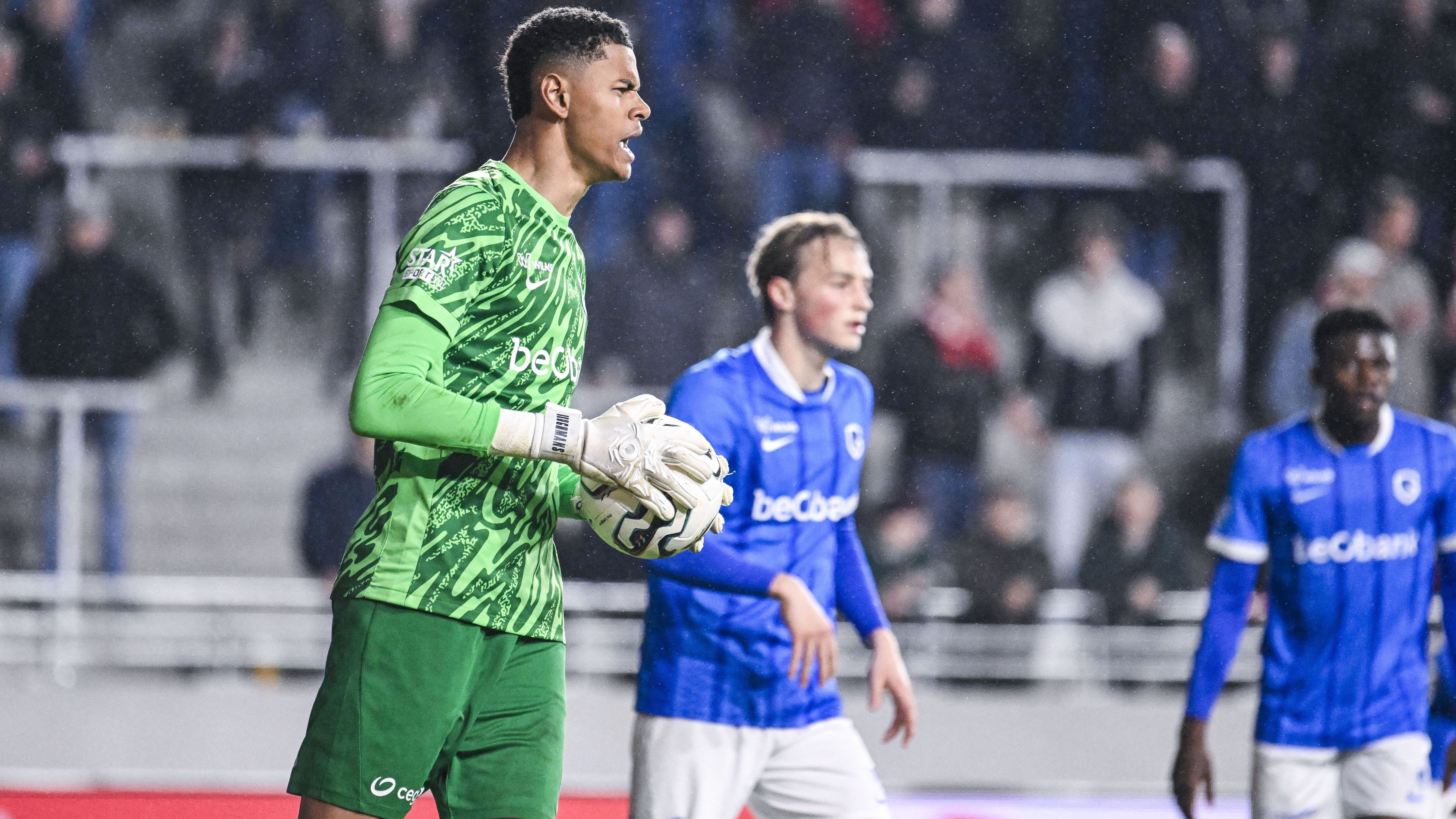 SOCCER JPL PO2 DAY1 ANTWERP VS KRC GENK