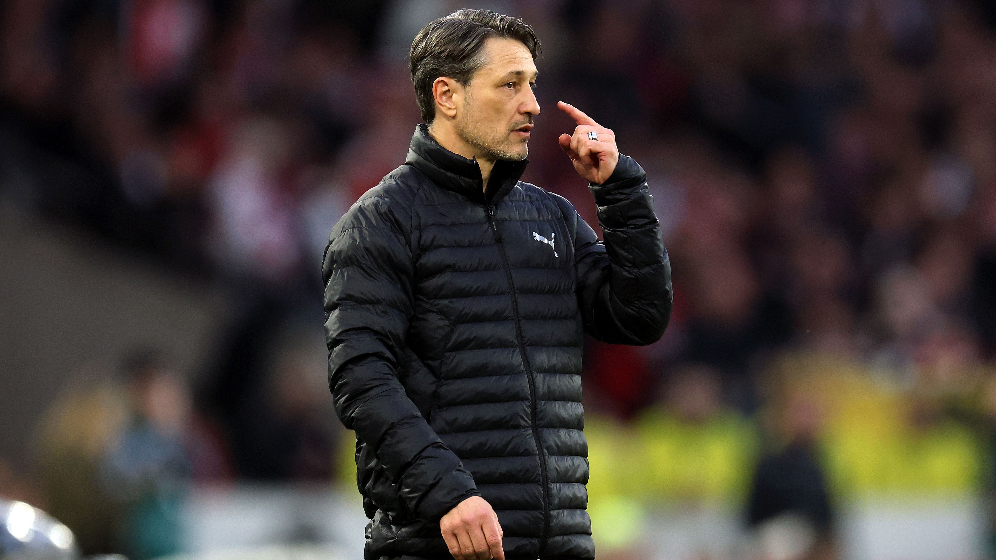 VfB Stuttgart v Borussia Dortmund - Bundesliga