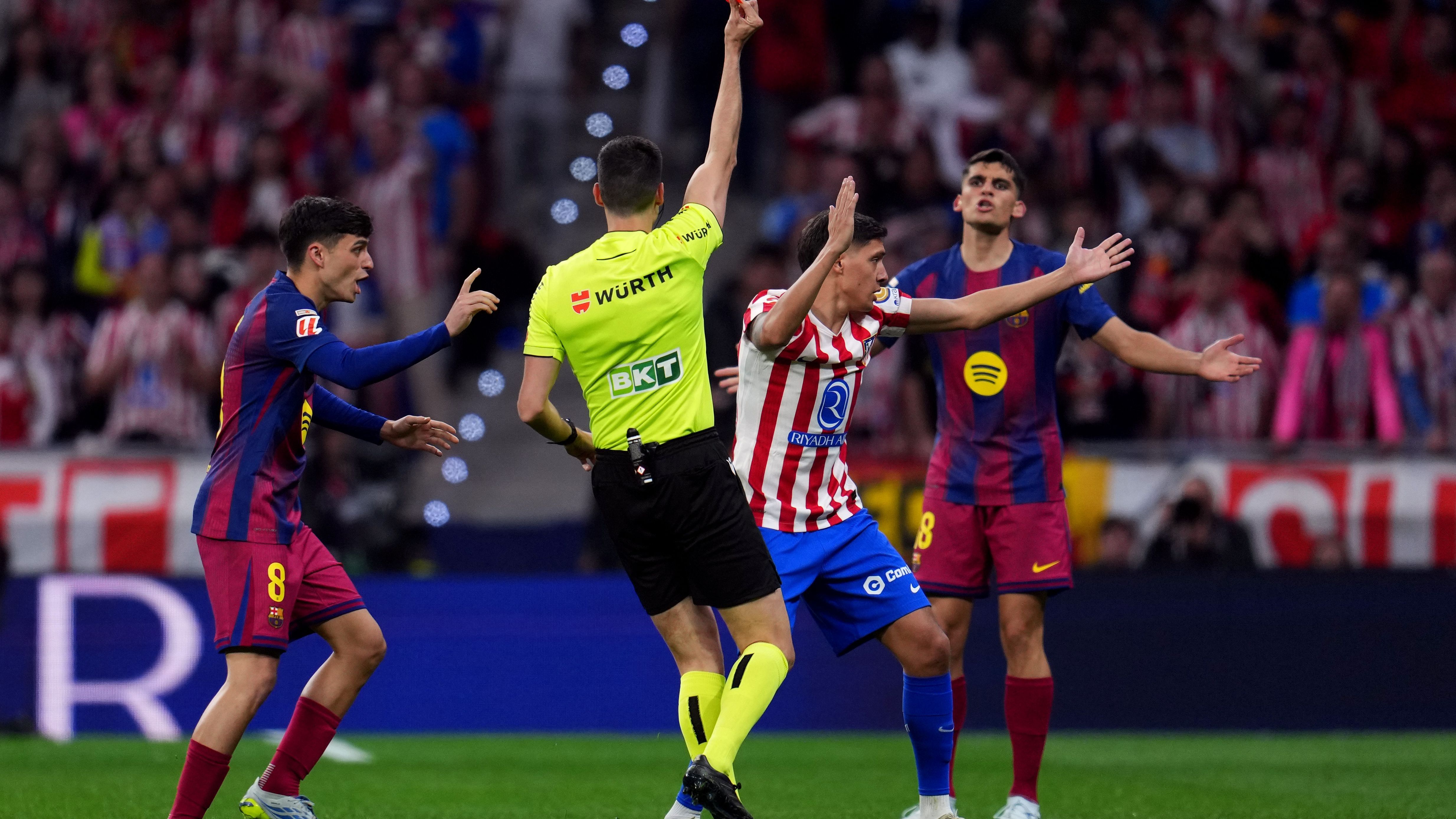 Atletico de Madrid v FC Barcelona - LaLiga EA Sports