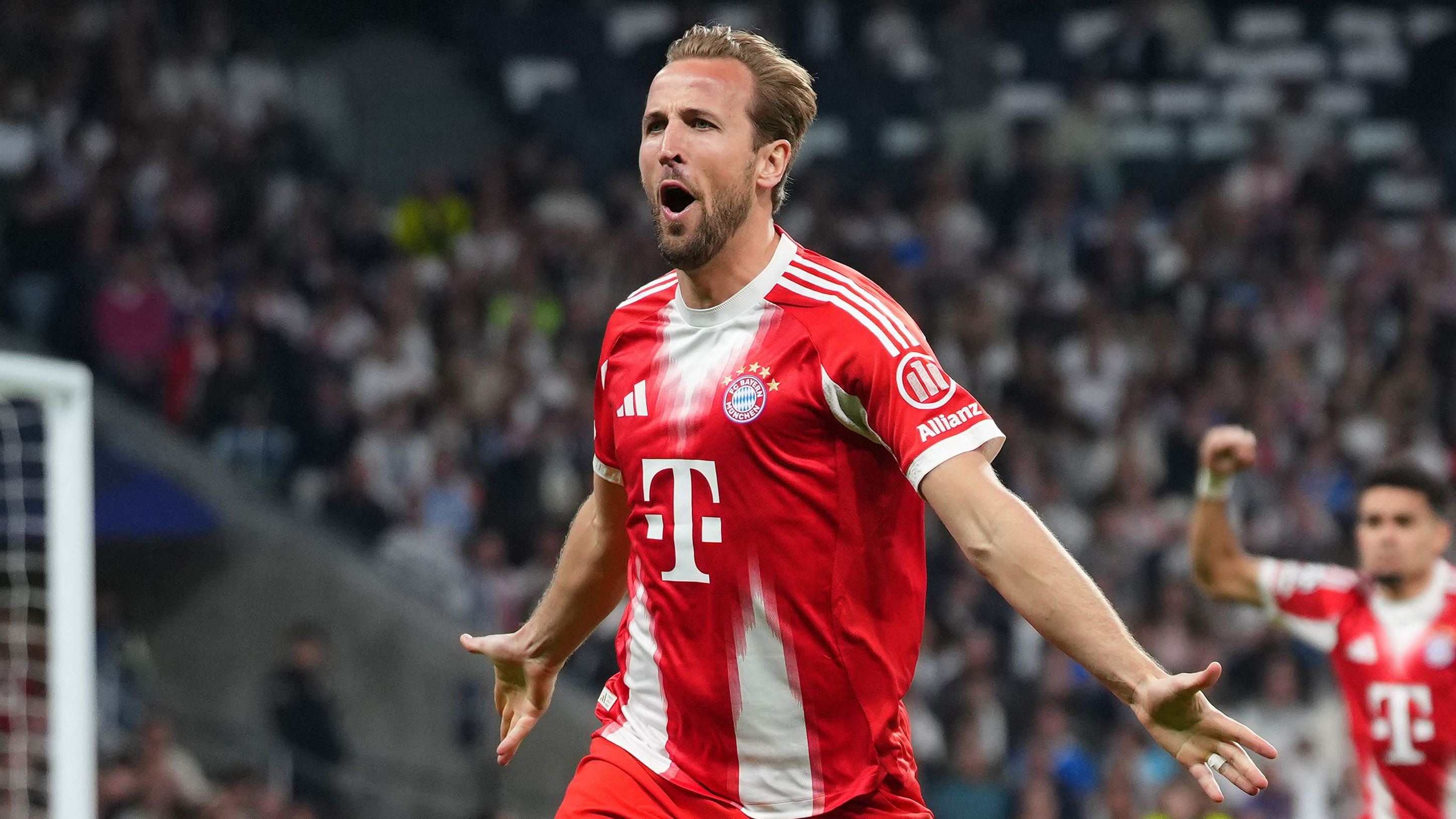 Real Madrid CF v FC Bayern München - UEFA Champions League 2025/26 Quarter-Final First Leg