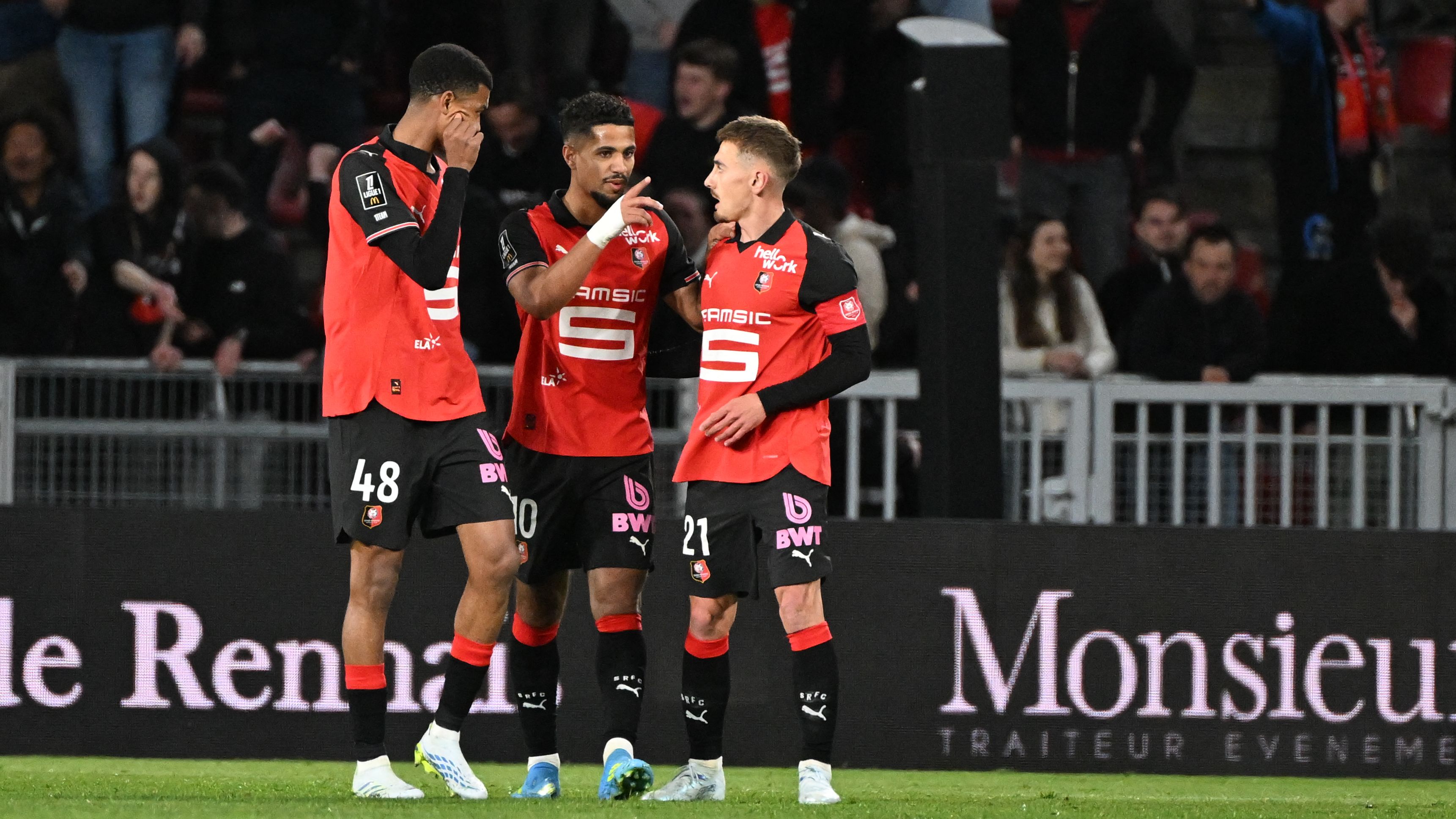 FBL-FRA-LIGUE1-RENNES-ANGERS