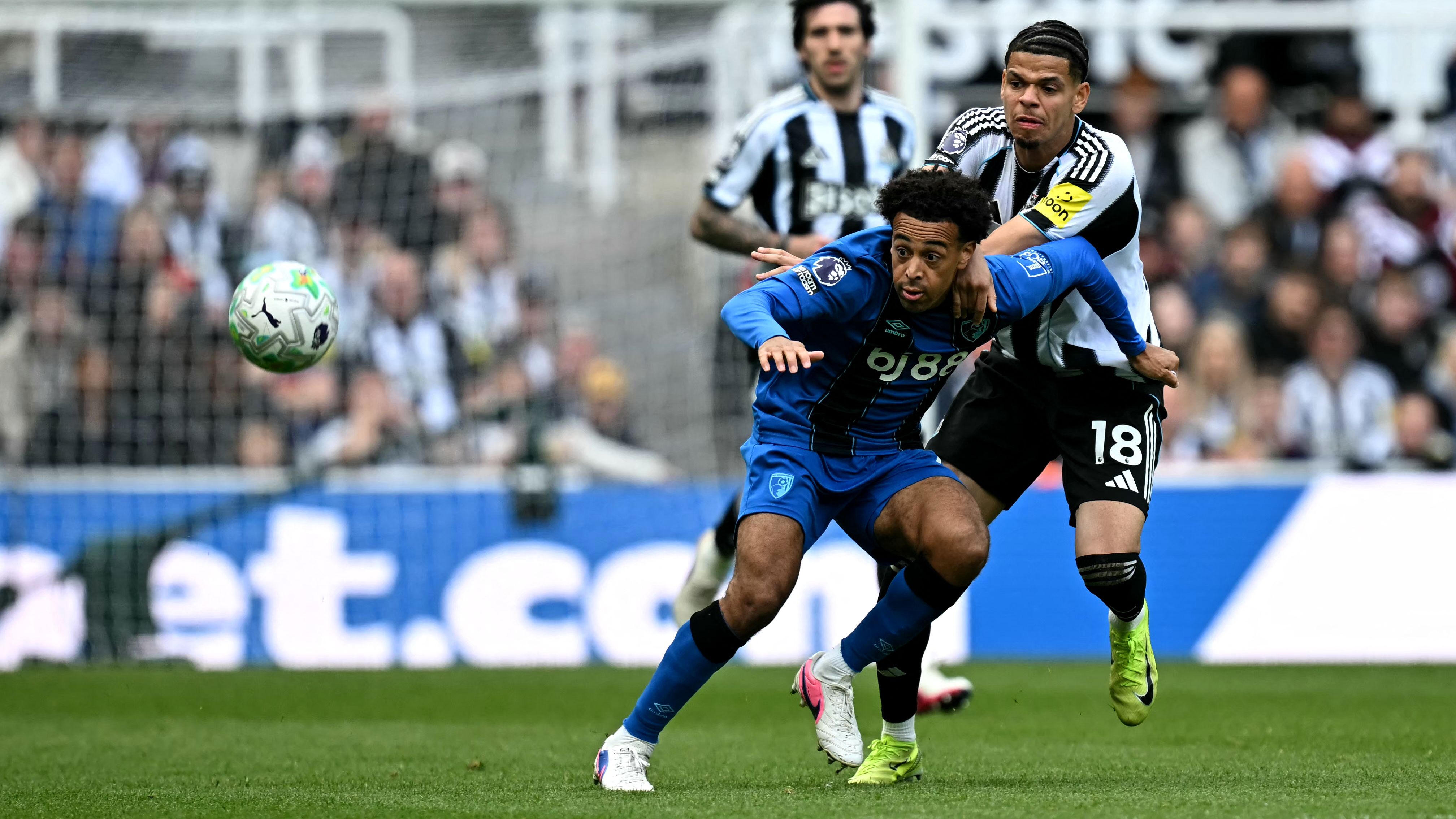 FBL-ENG-PR-NEWCASTLE-BOURNEMOUTH
