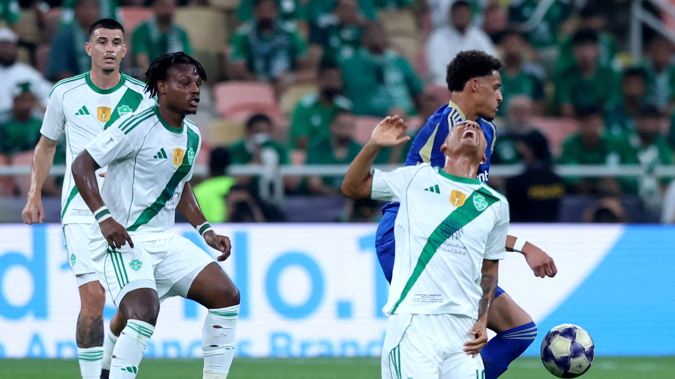 Em vídeo: Al-Sahlawi: o Al-Ahli está sem dentes e a defesa do Auckland envergonha a equipe de elite