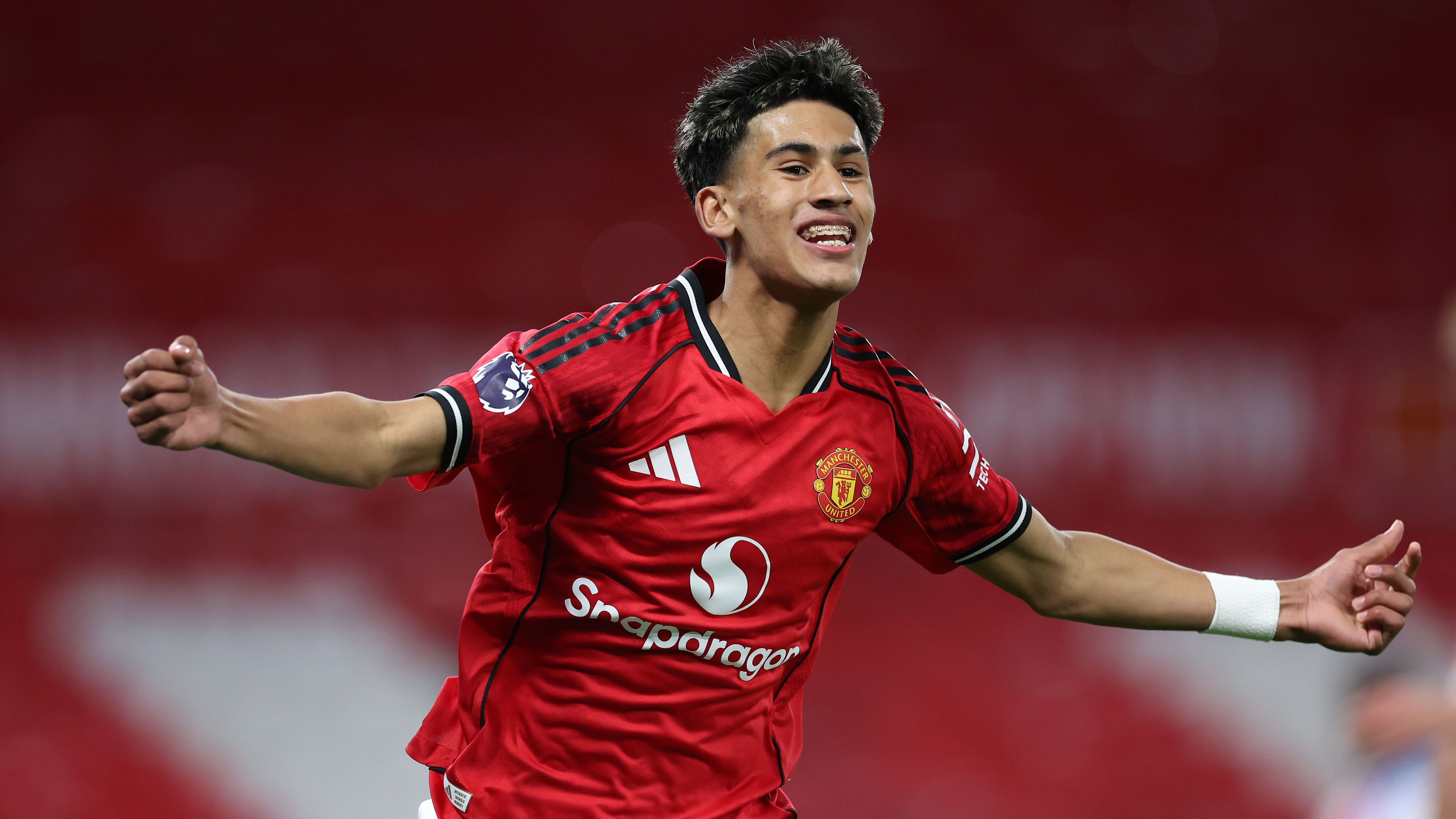 Manchester United v Crystal Palace - FA Youth Cup