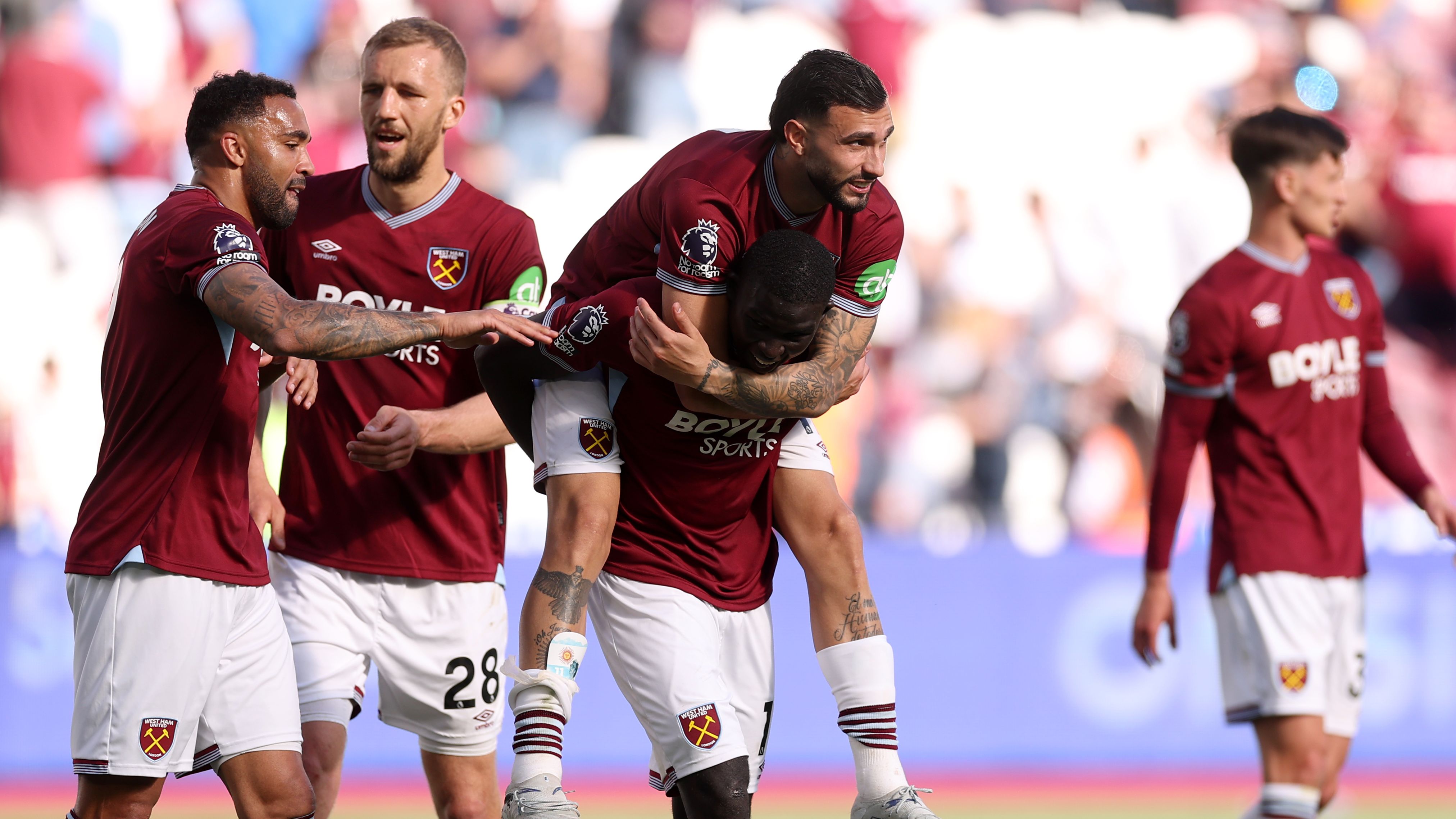 West Ham United v Everton - Premier League