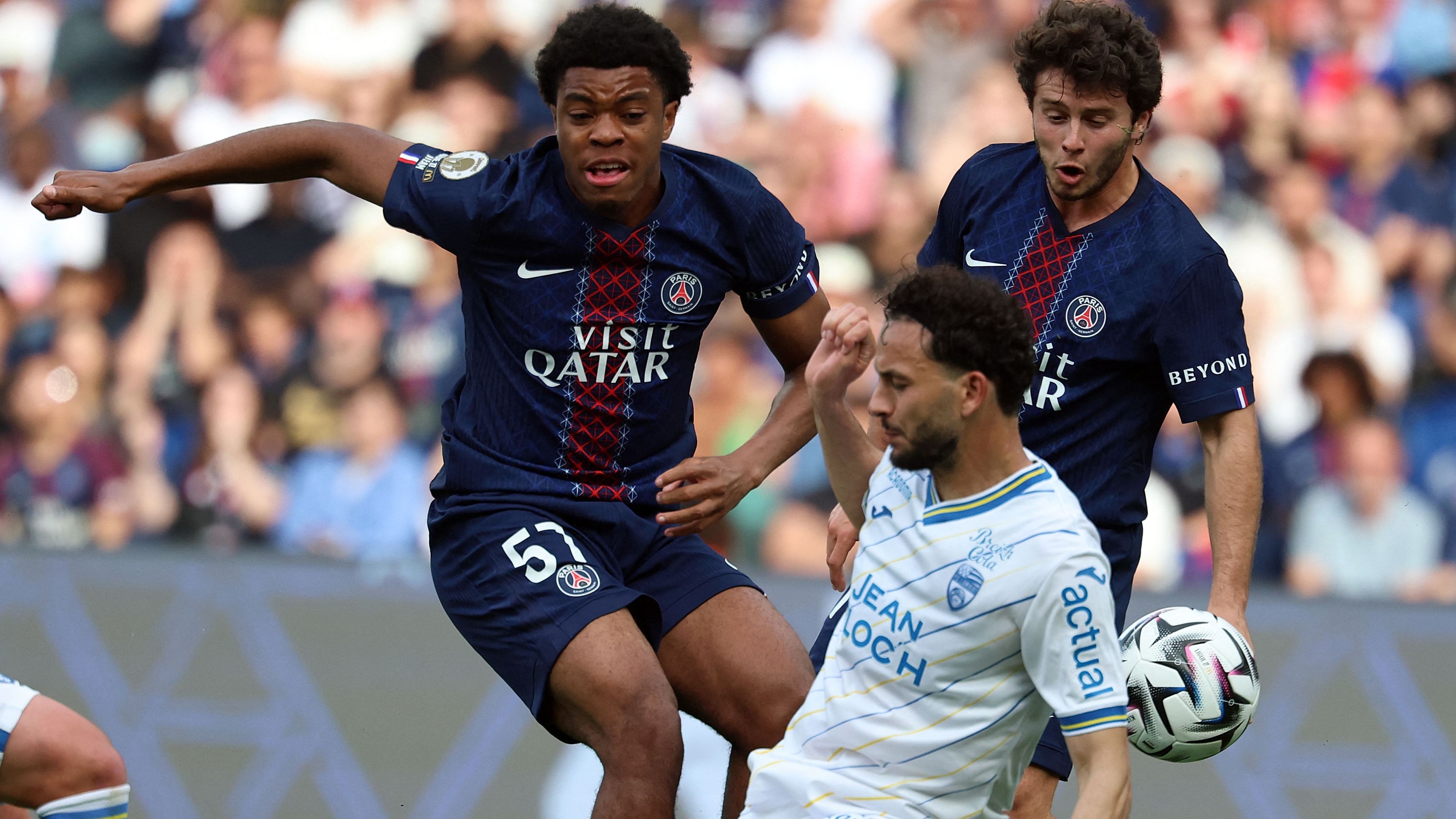 FBL-FRA-LIGUE1-PSG-LORIENT