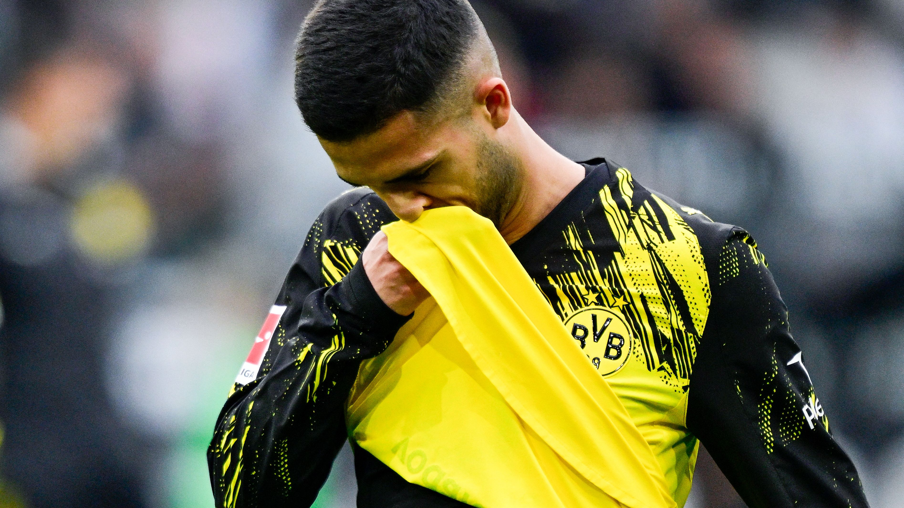 FBL-GER-BUNDESLIGA-MOENCHENGLADBACH-DORTMUND