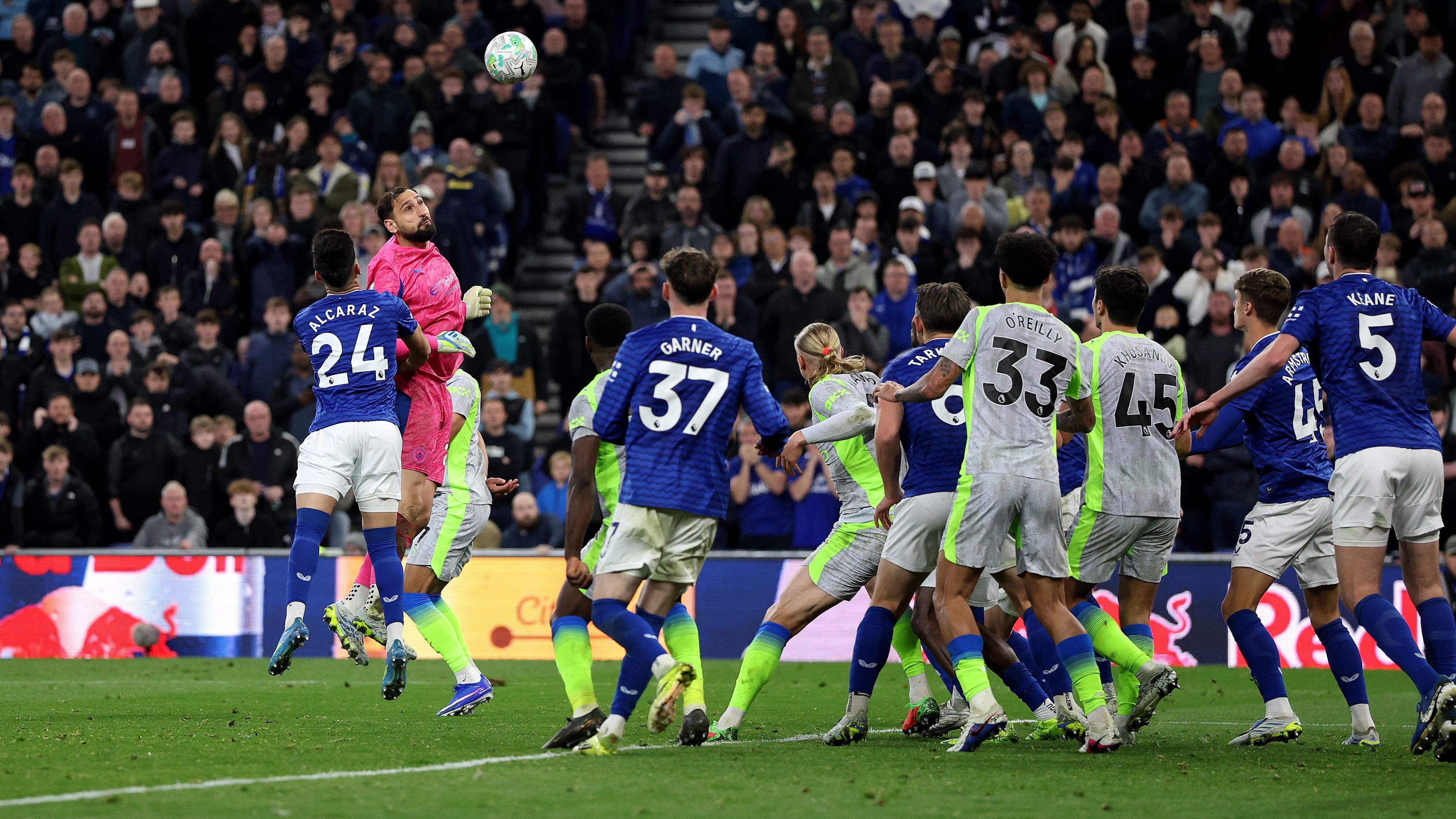 Everton v Manchester City - Premier League