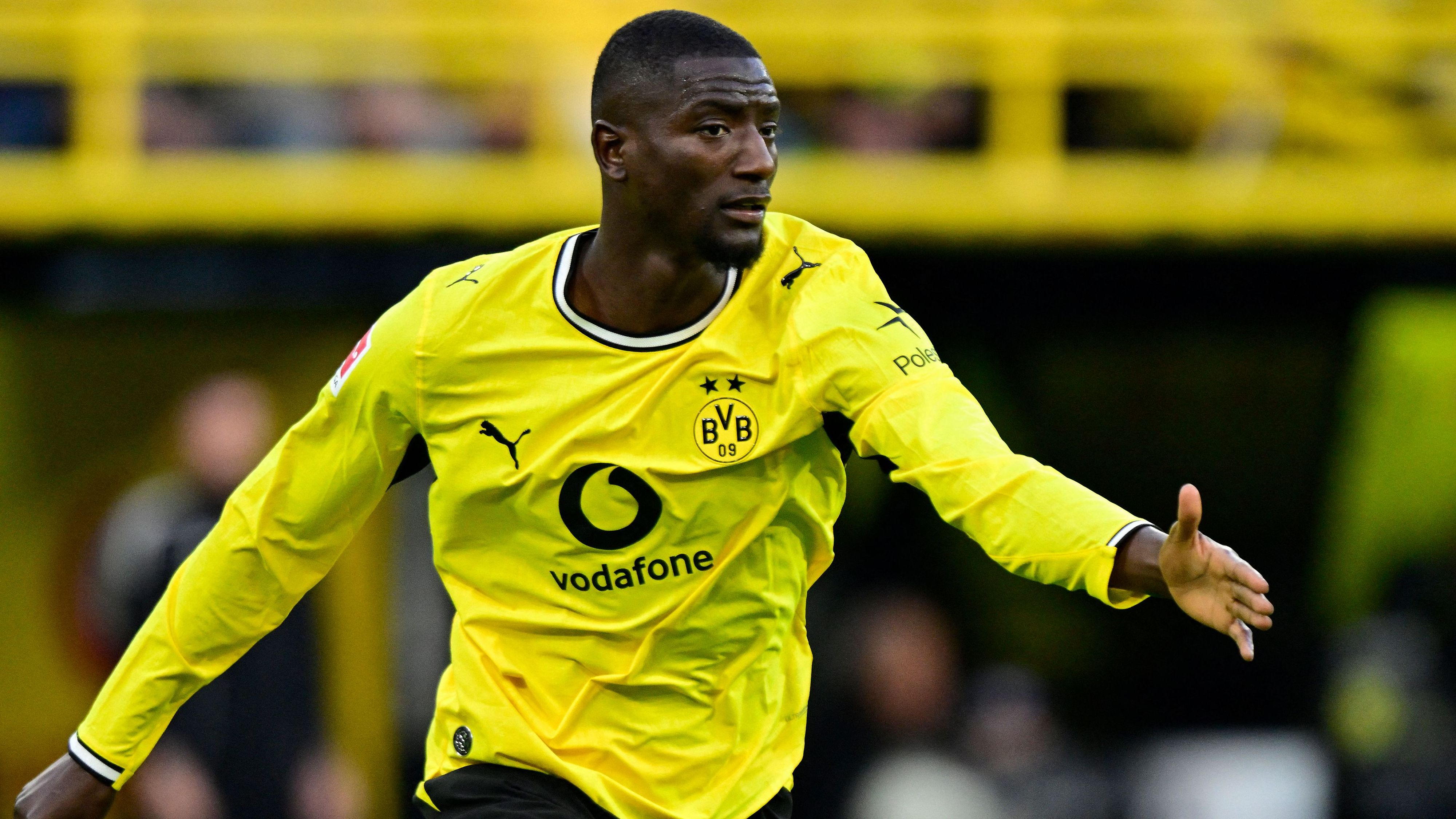 FBL-GER-BUNDESLIGA-DORTMUND-FRANKFURT