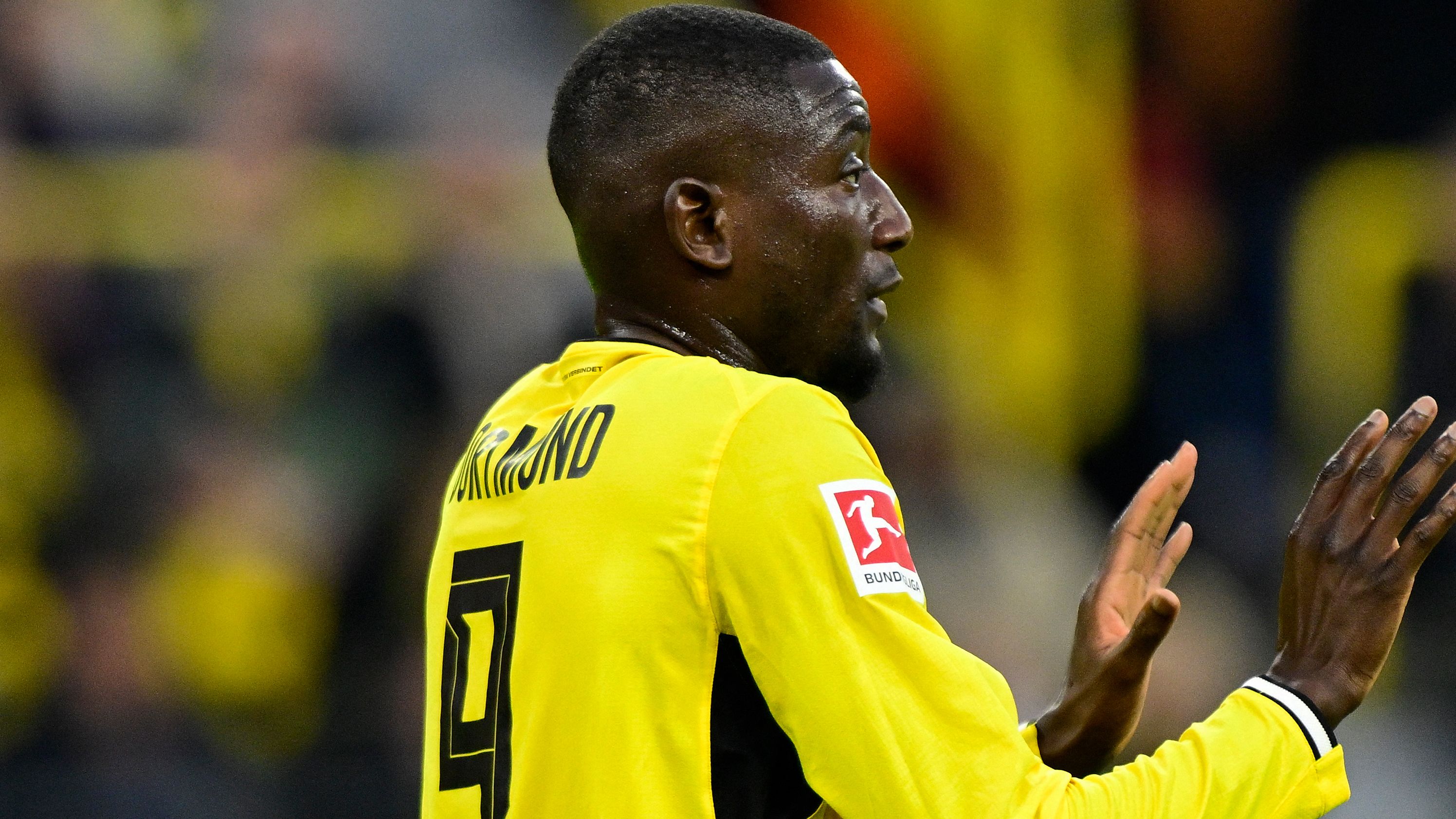 FBL-GER-BUNDESLIGA-DORTMUND-FRANKFURT