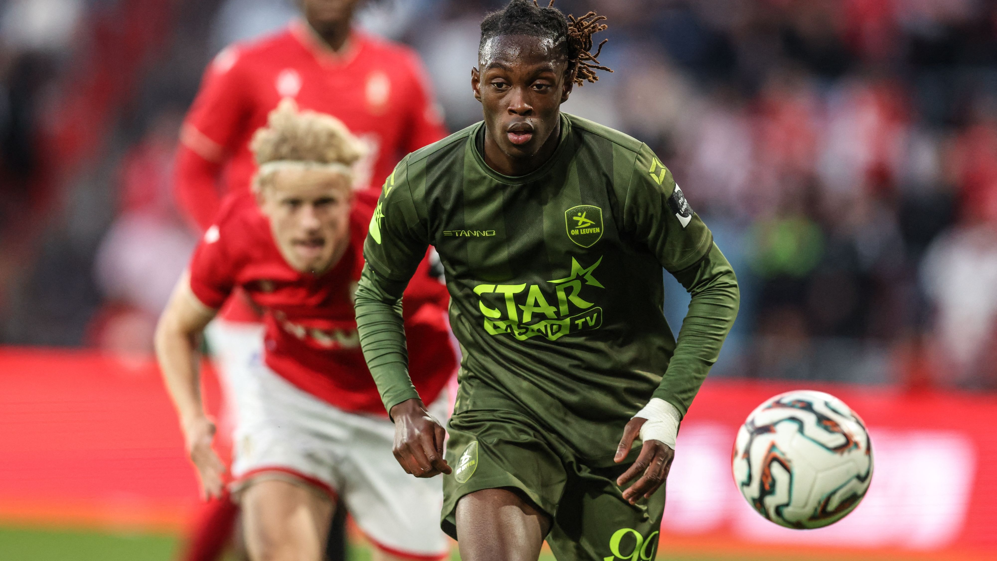 SOCCER JPL EPO D7 STANDARD DE LIEGE VS OHL