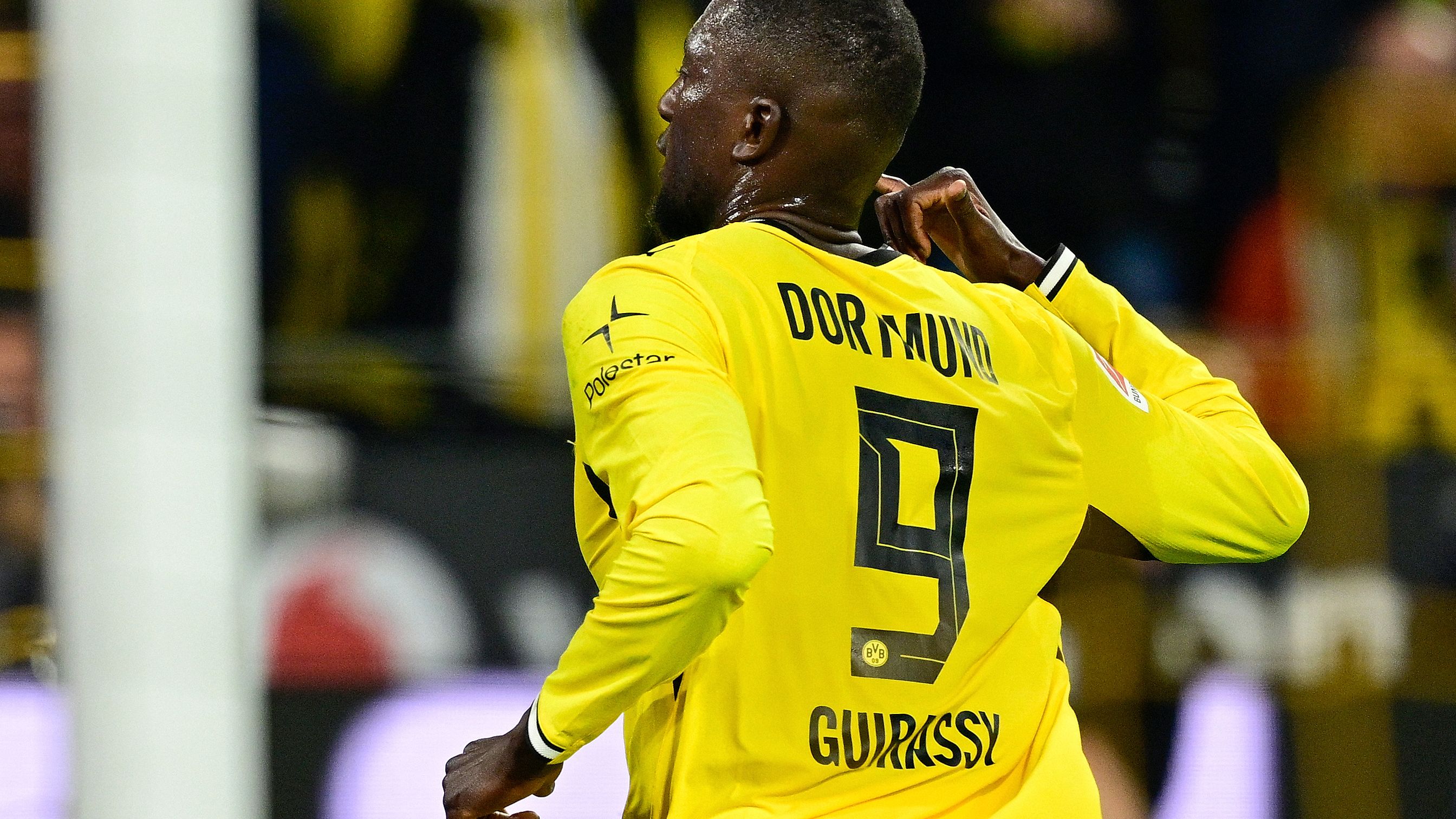 FBL-GER-BUNDESLIGA-DORTMUND-FRANKFURT