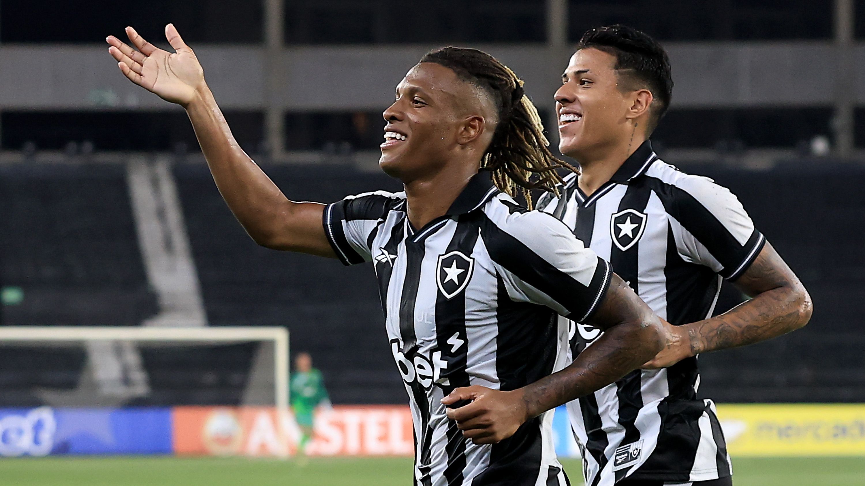 Botafogo v Racing Club - Copa CONMEBOL Sudamericana 2026