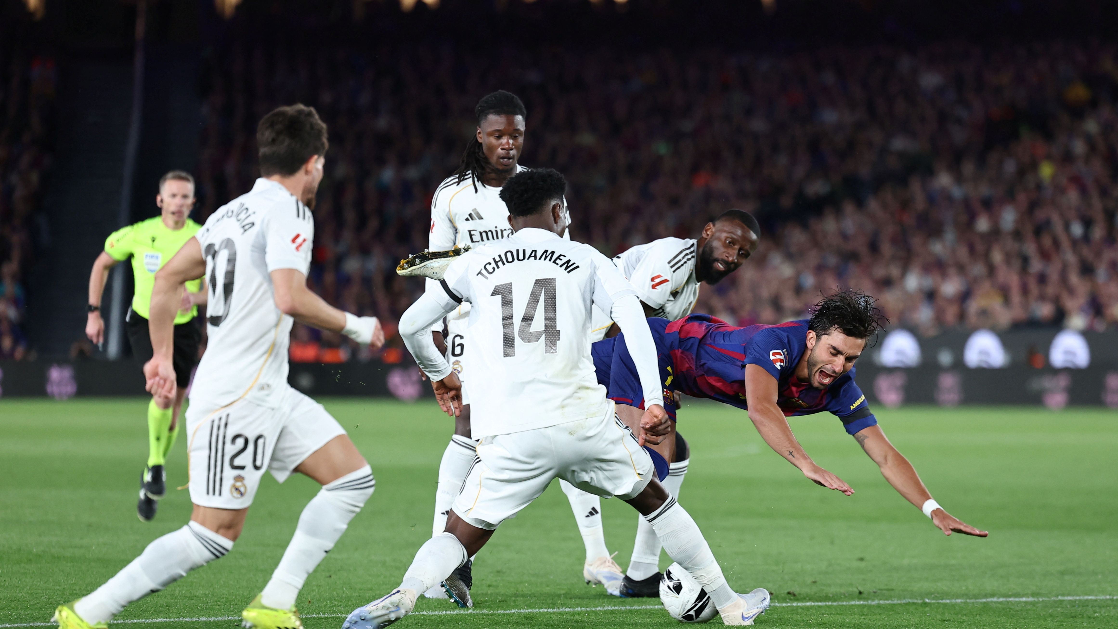 FBL-ESP-LIGA-BARCELONA-REAL MADRID