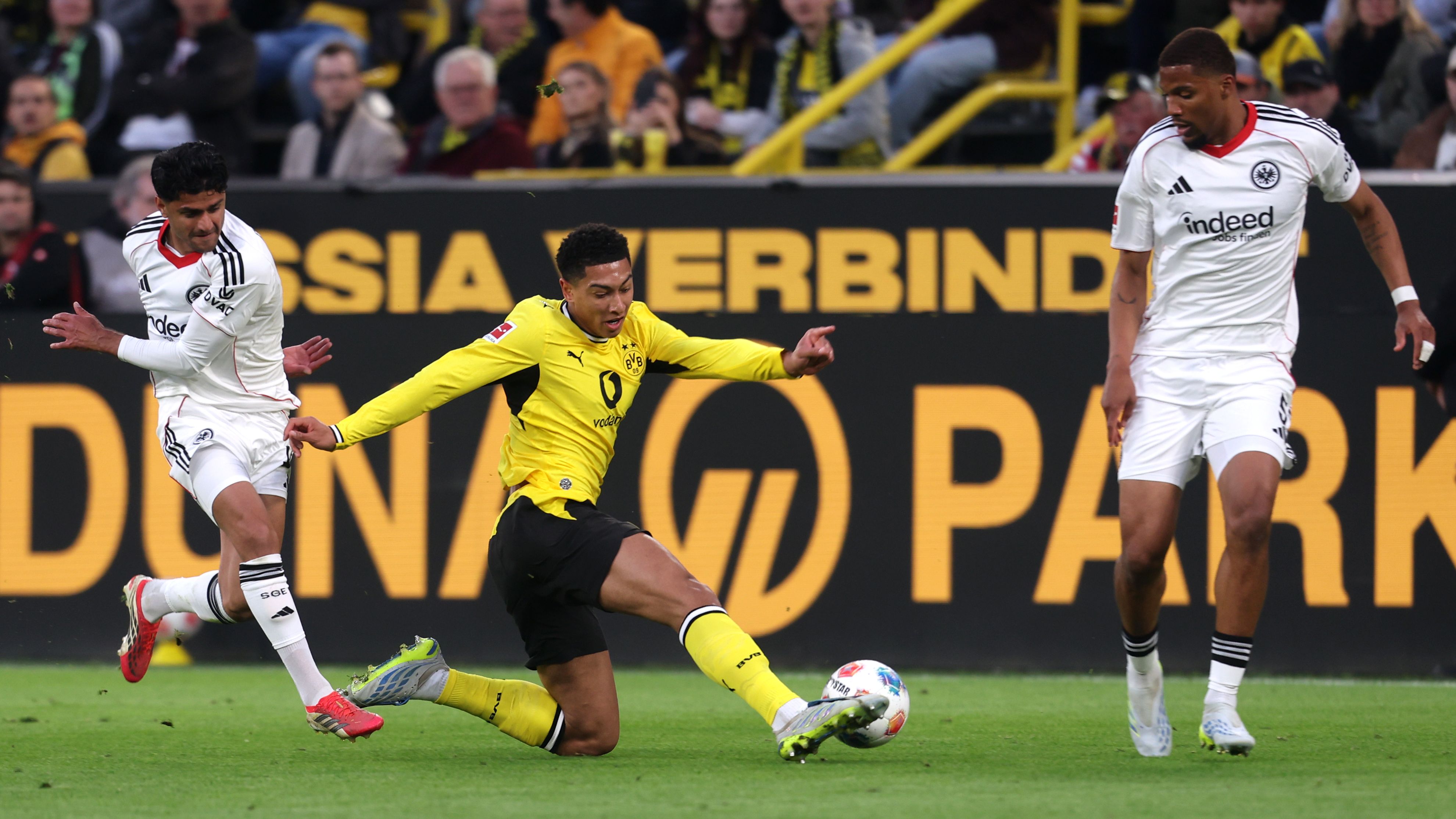 Borussia Dortmund v Eintracht Frankfurt - Bundesliga
