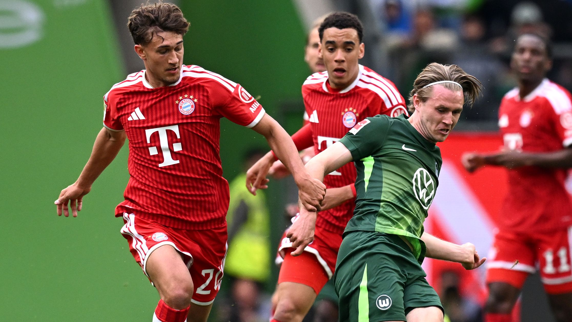 VfL Wolfsburg v FC Bayern München - Bundesliga