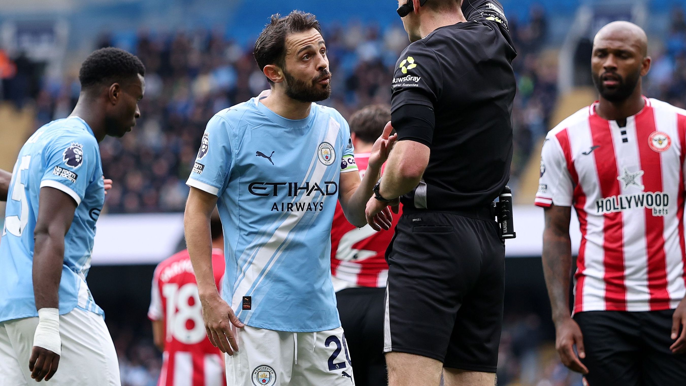 Manchester City v Brentford - Premier League