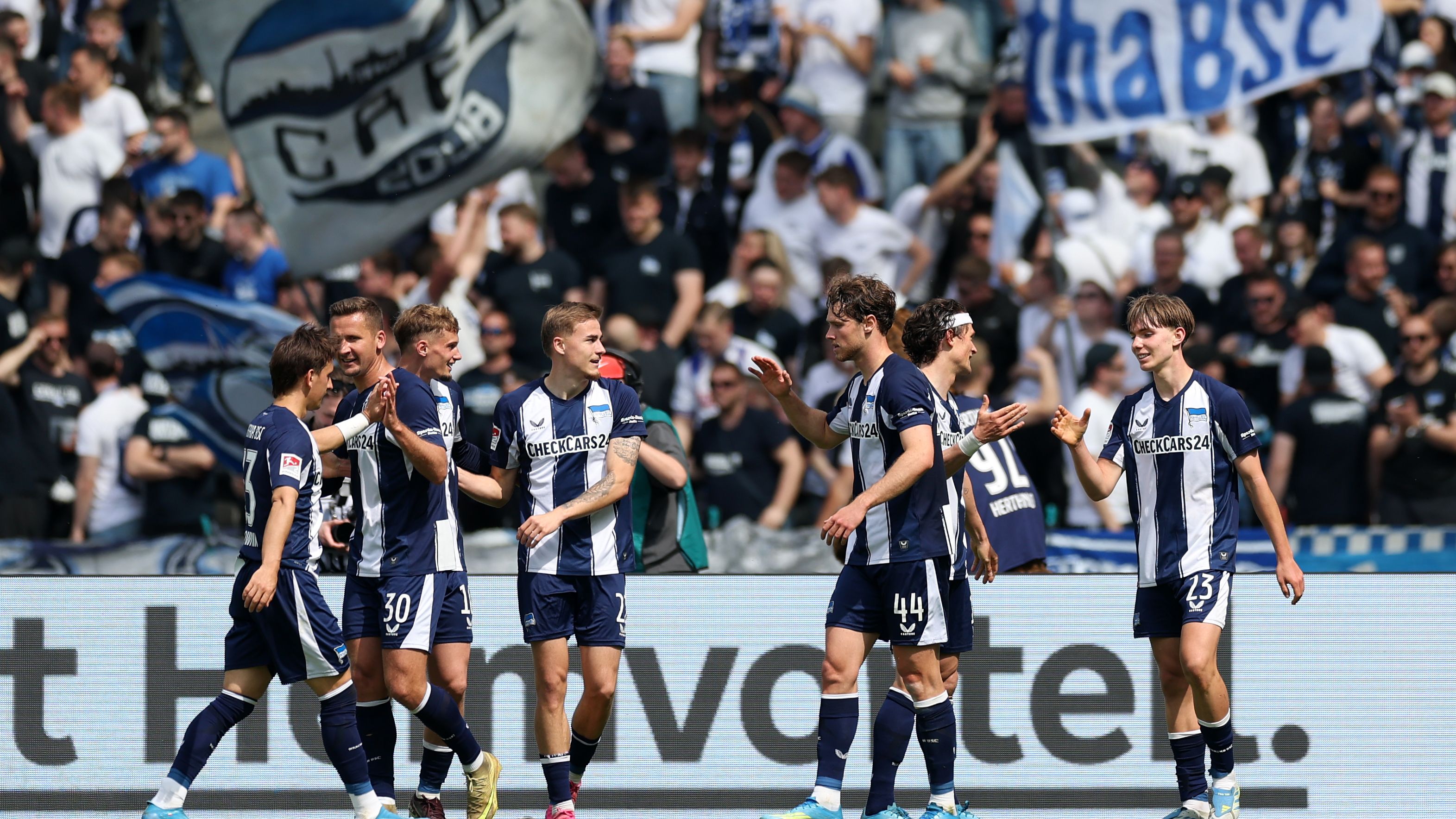 Hertha BSC v SpVgg Greuther Fürth - 2. Bundesliga