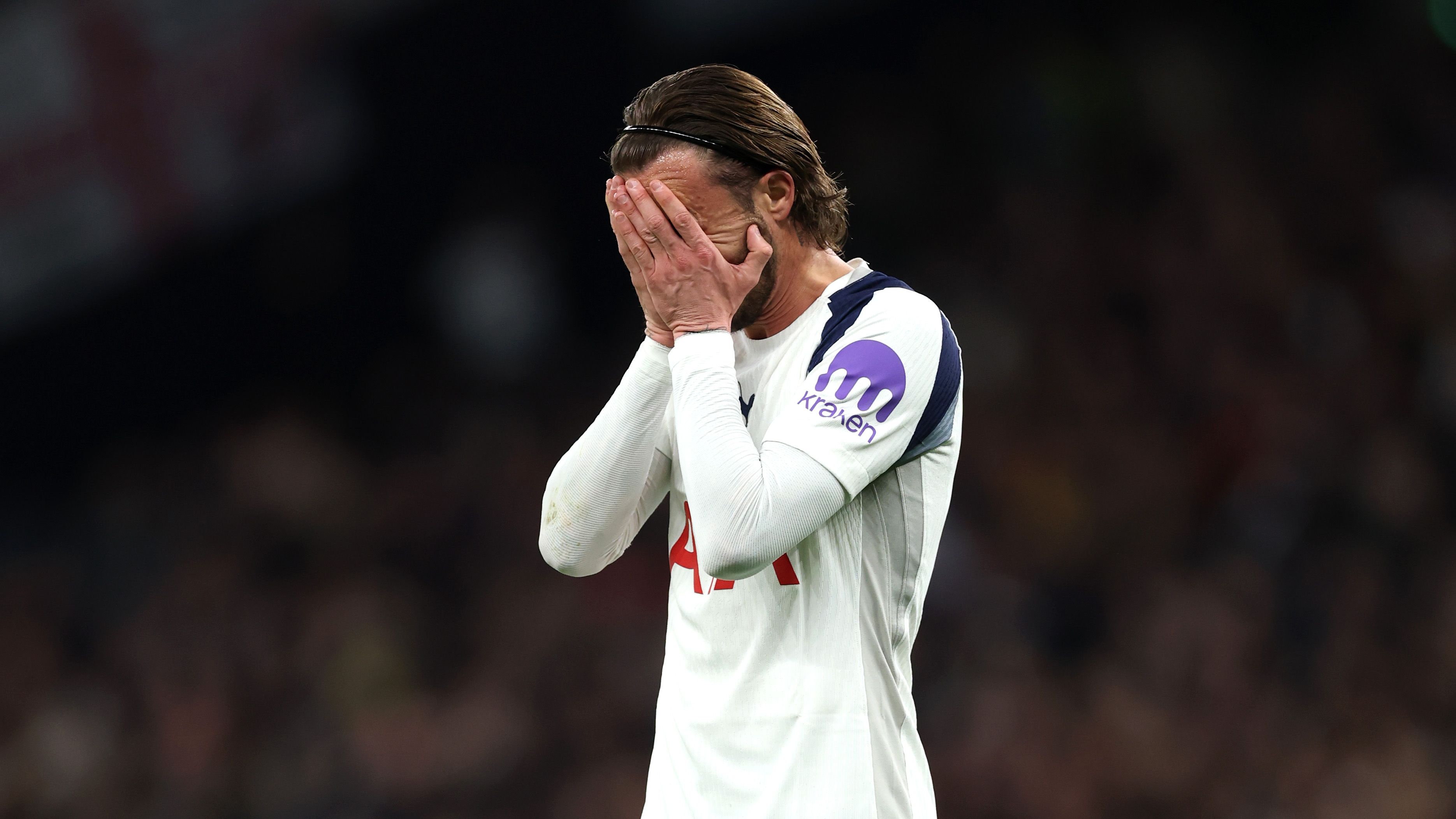 Tottenham Hotspur v Leeds United - Premier League