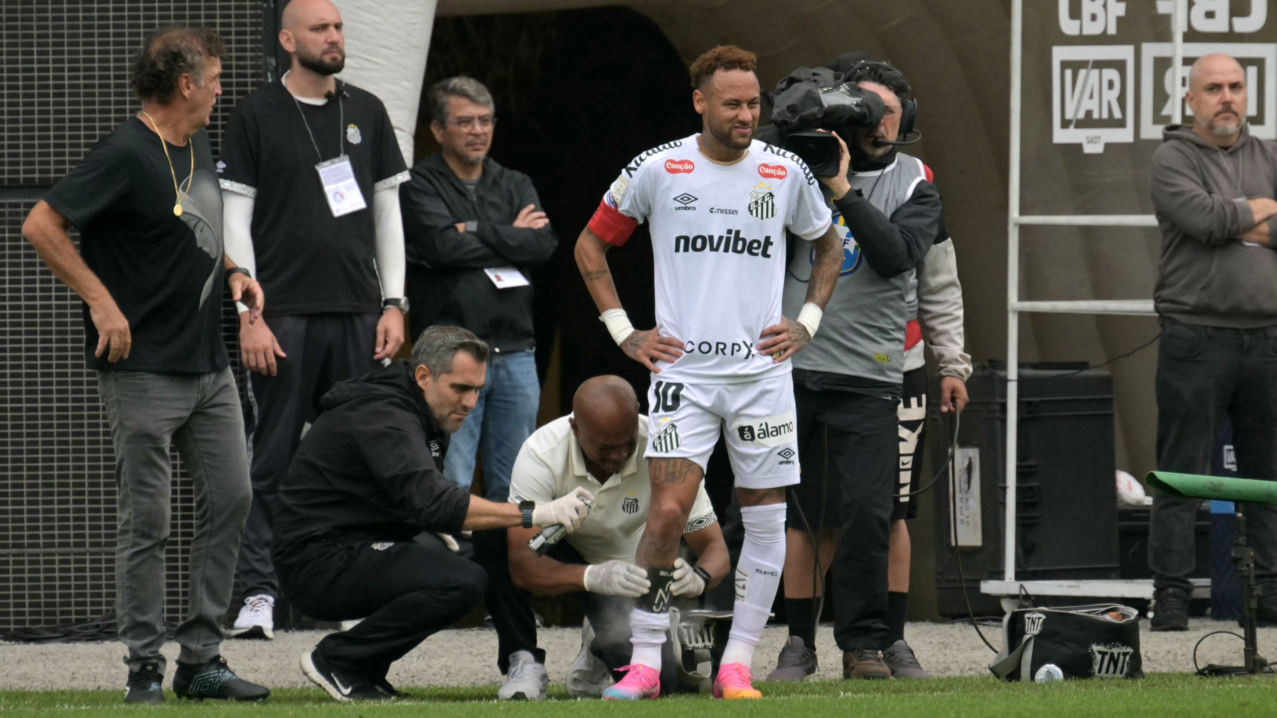 FBL-BRA-SANTOS-CORITIBA