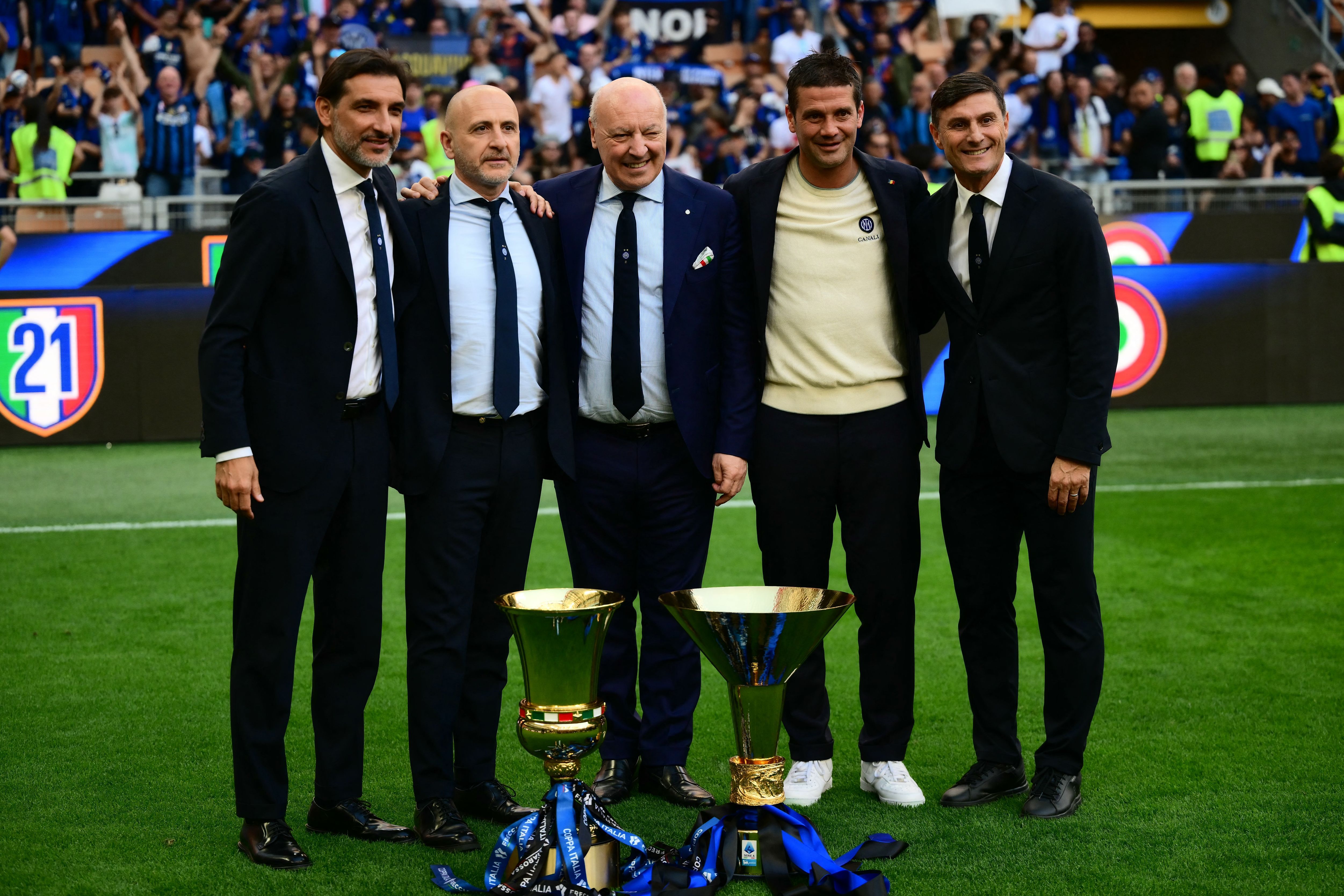 FBL-ITA-SERIEA-INTER-SCUDETTO-TROPHY