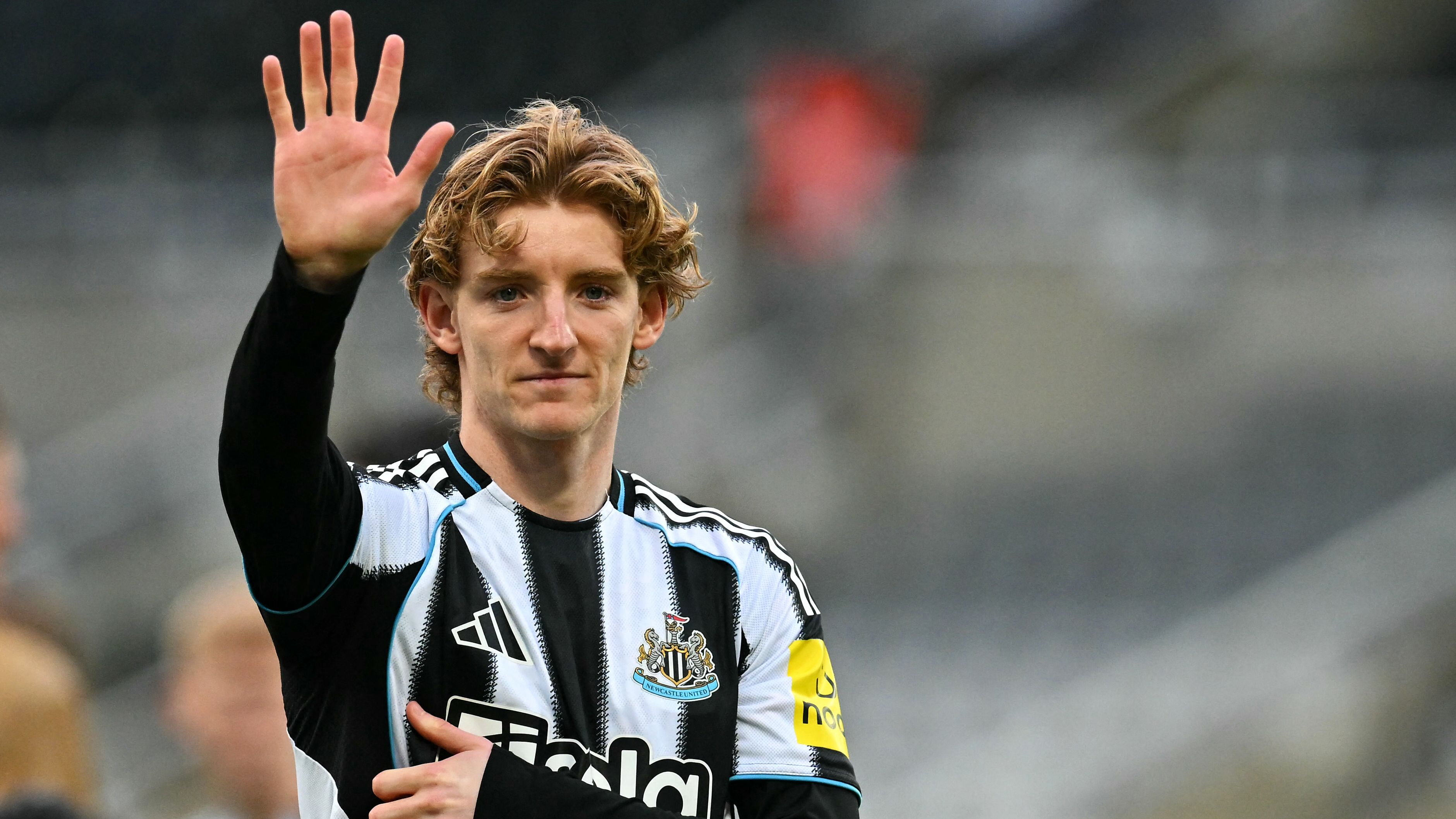 FBL-ENG-PR-NEWCASTLE-WEST HAM