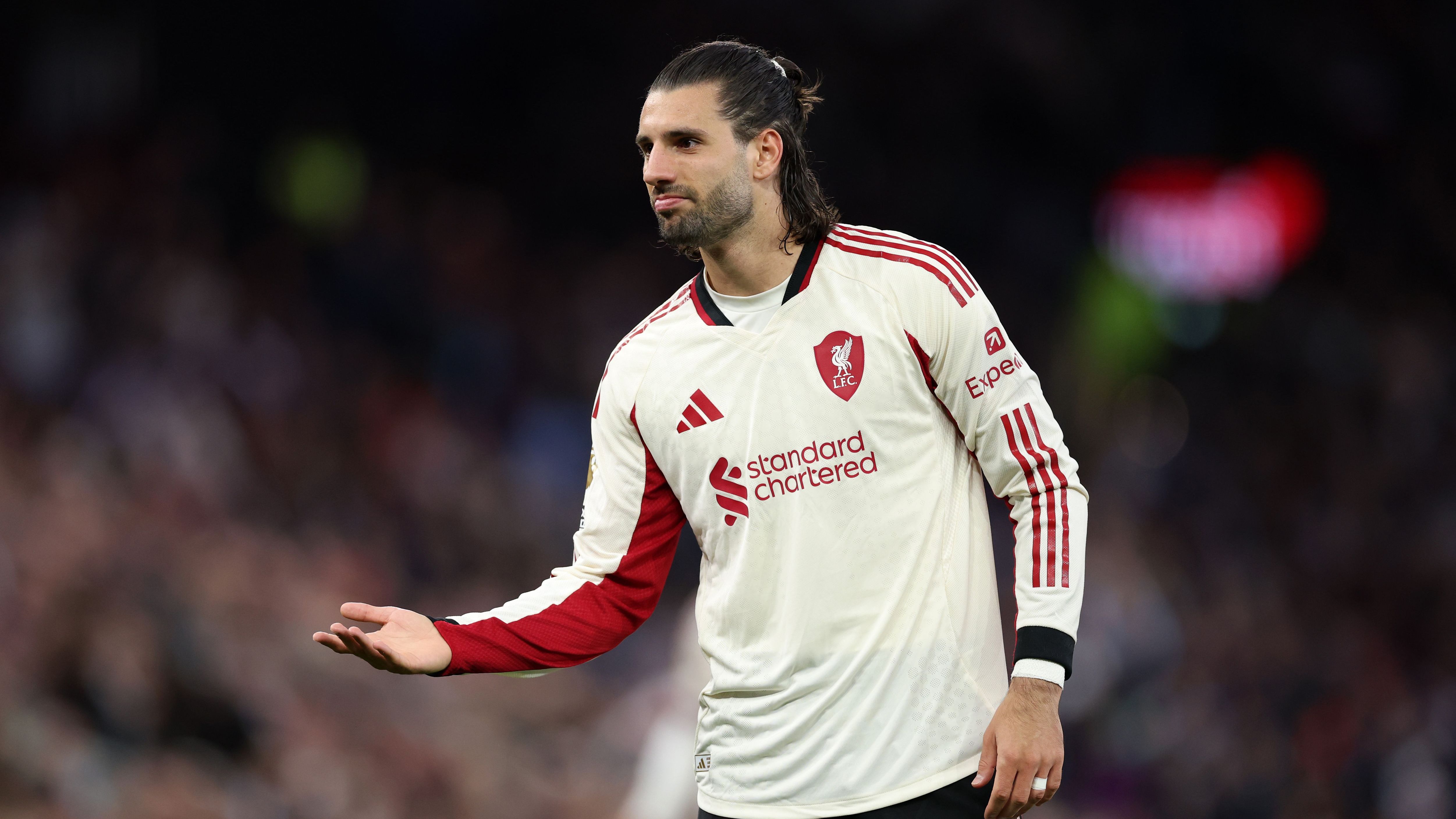 Aston Villa v Liverpool - Premier League