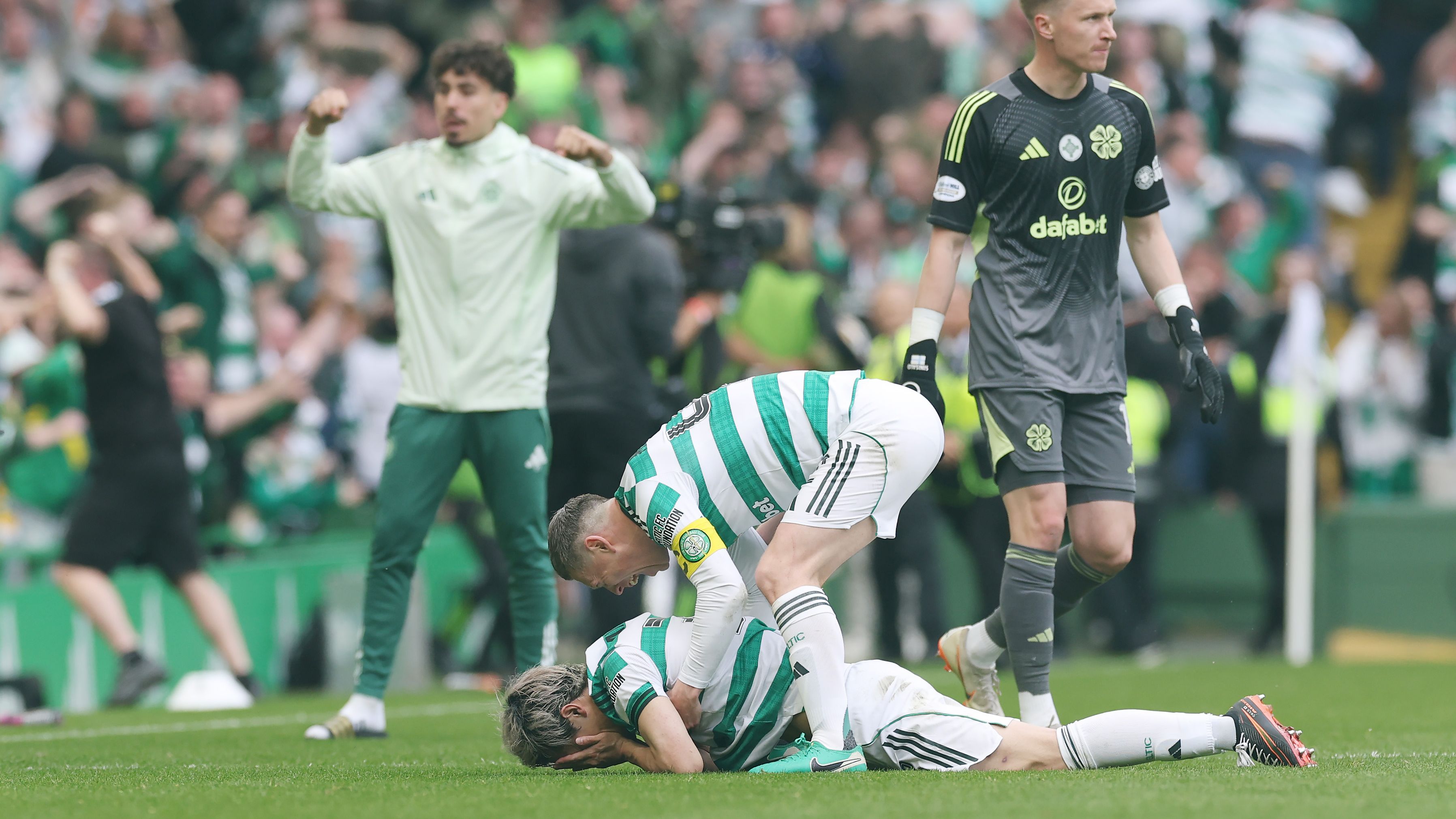 Celtic v Heart of Midlothian - William Hill Premiership