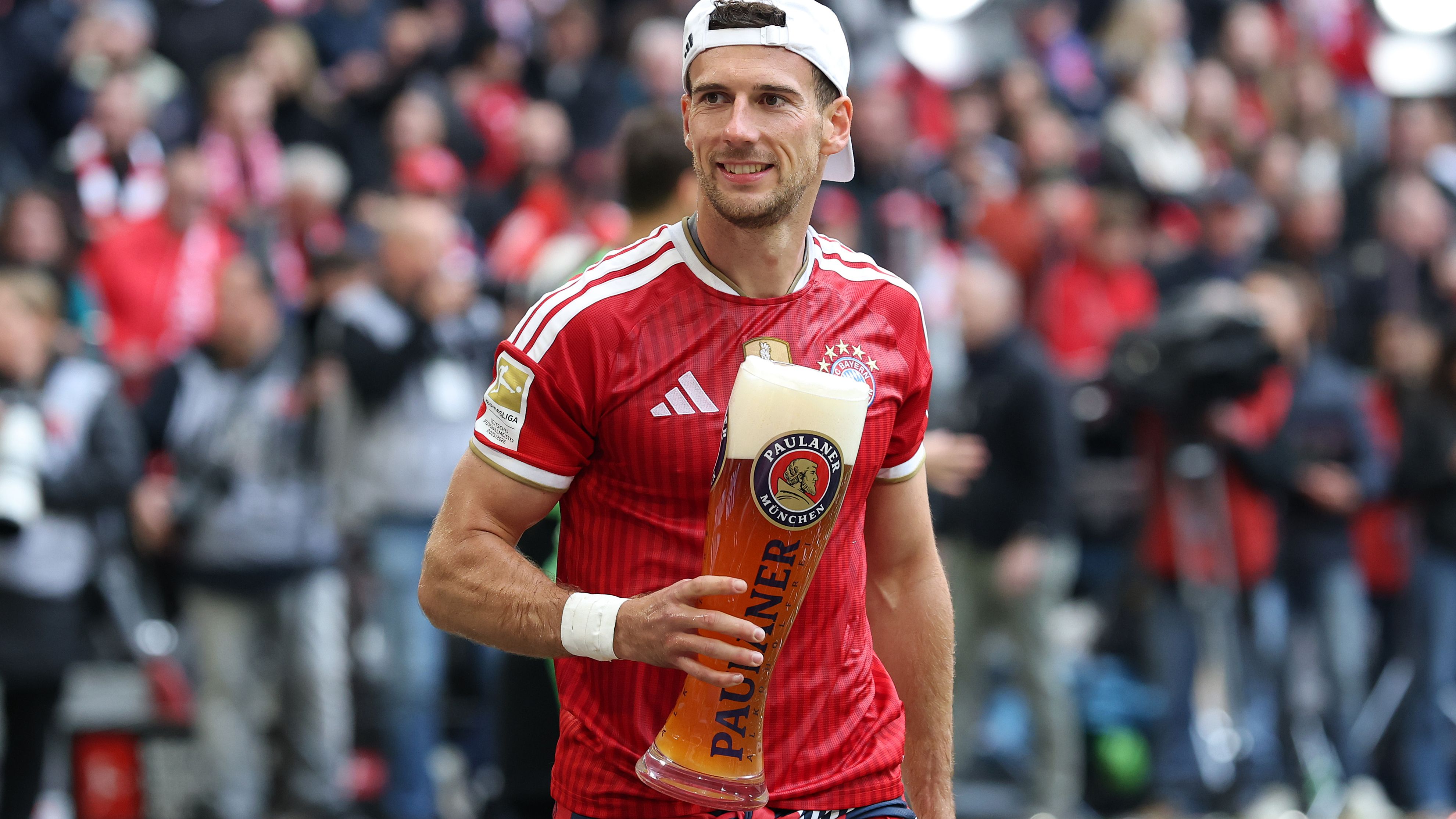 FC Bayern München v 1. FC Köln - Bundesliga