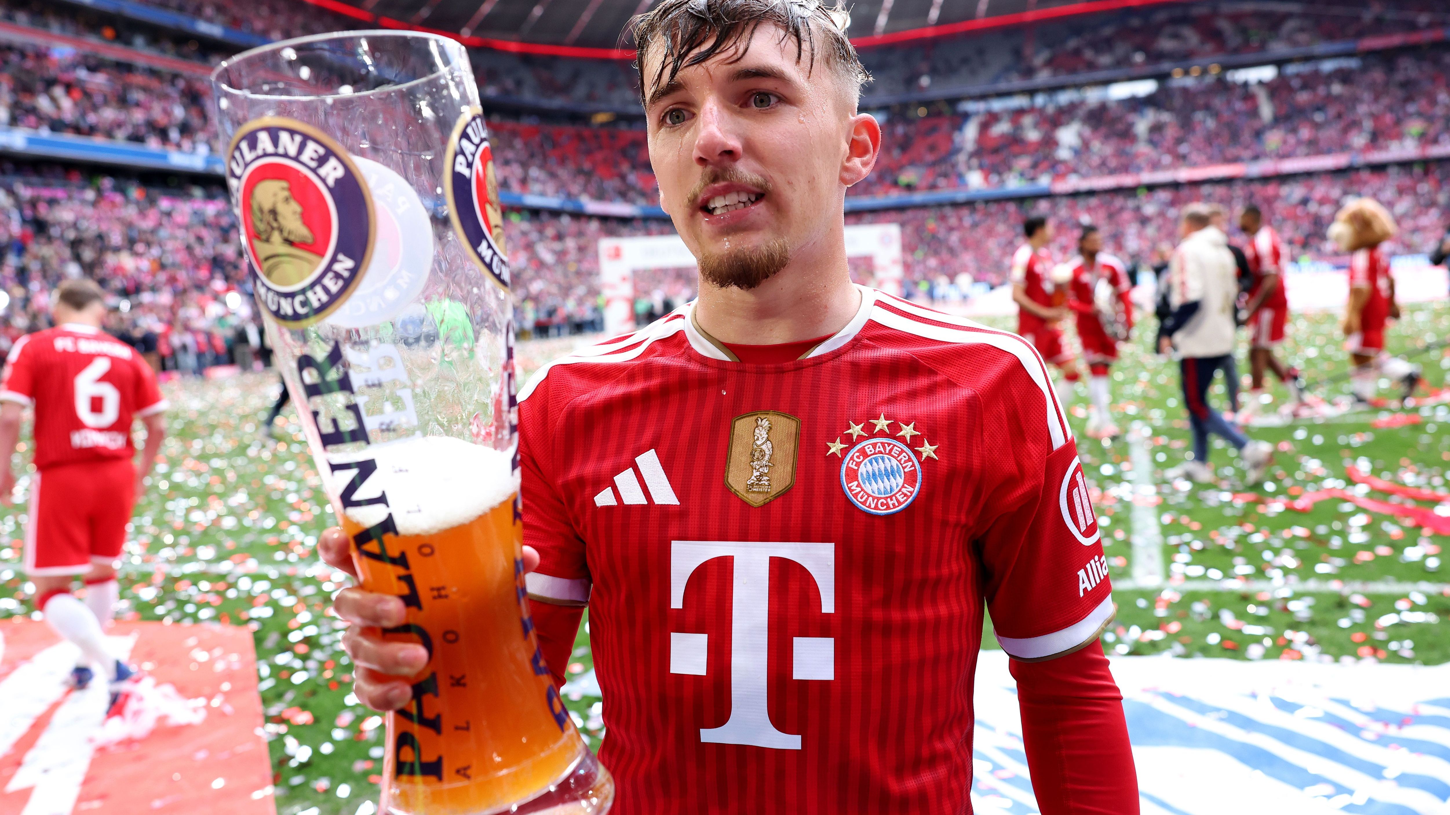 FC Bayern München v 1. FC Köln - Bundesliga