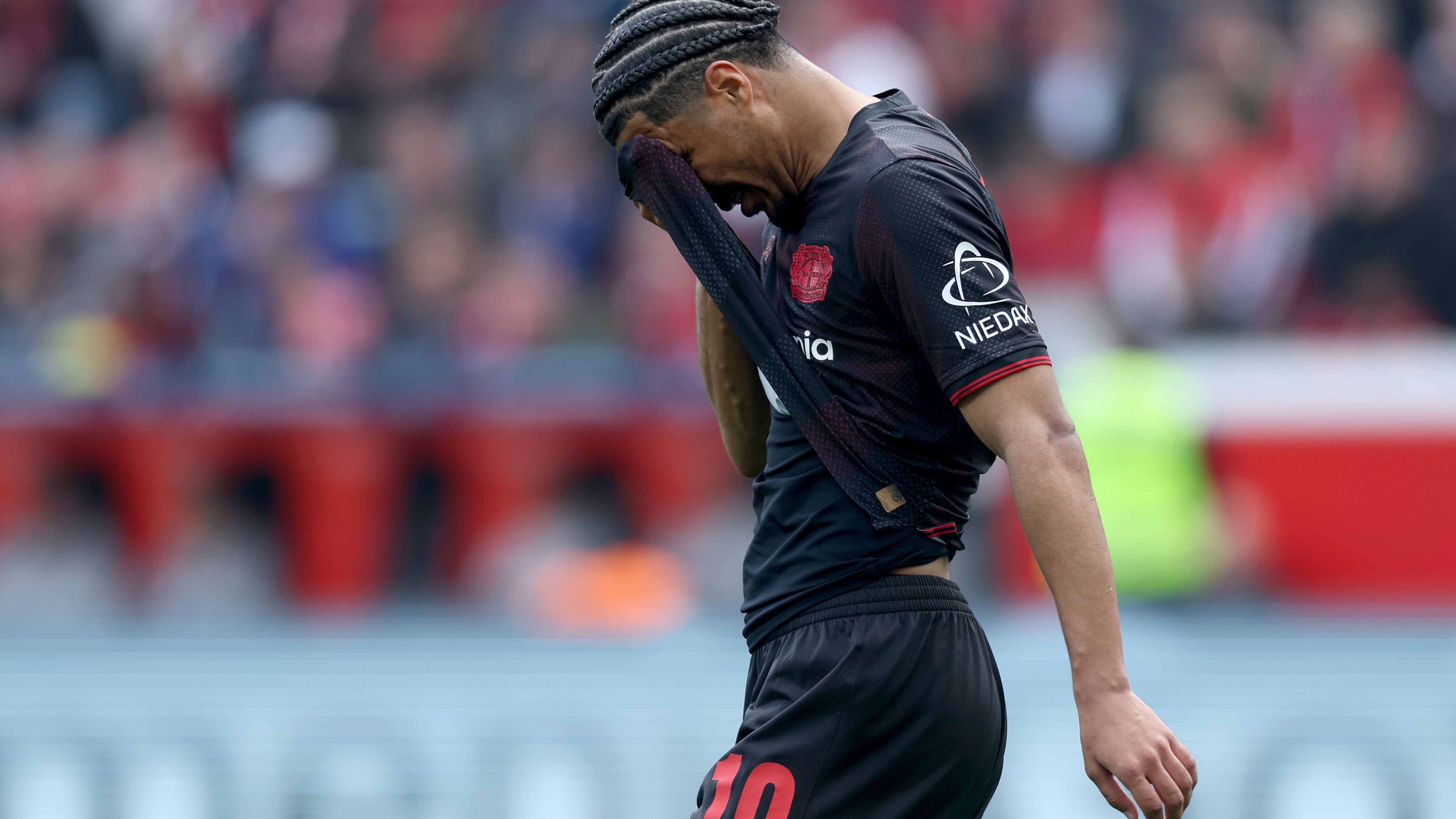 Bayer 04 Leverkusen v Hamburger SV - Bundesliga