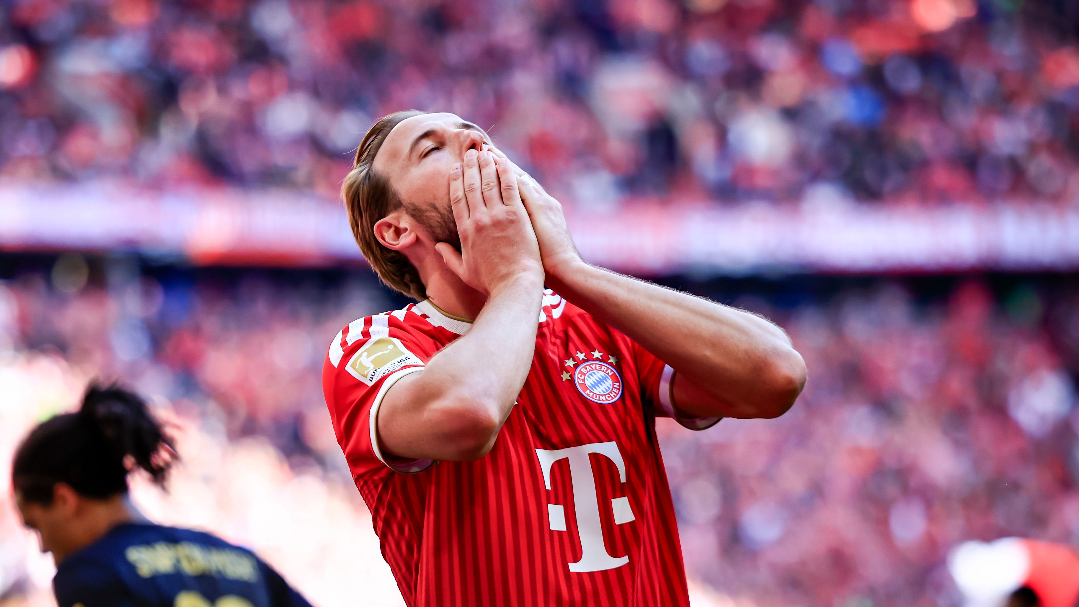 FC Bayern München v 1. FC Köln - Bundesliga